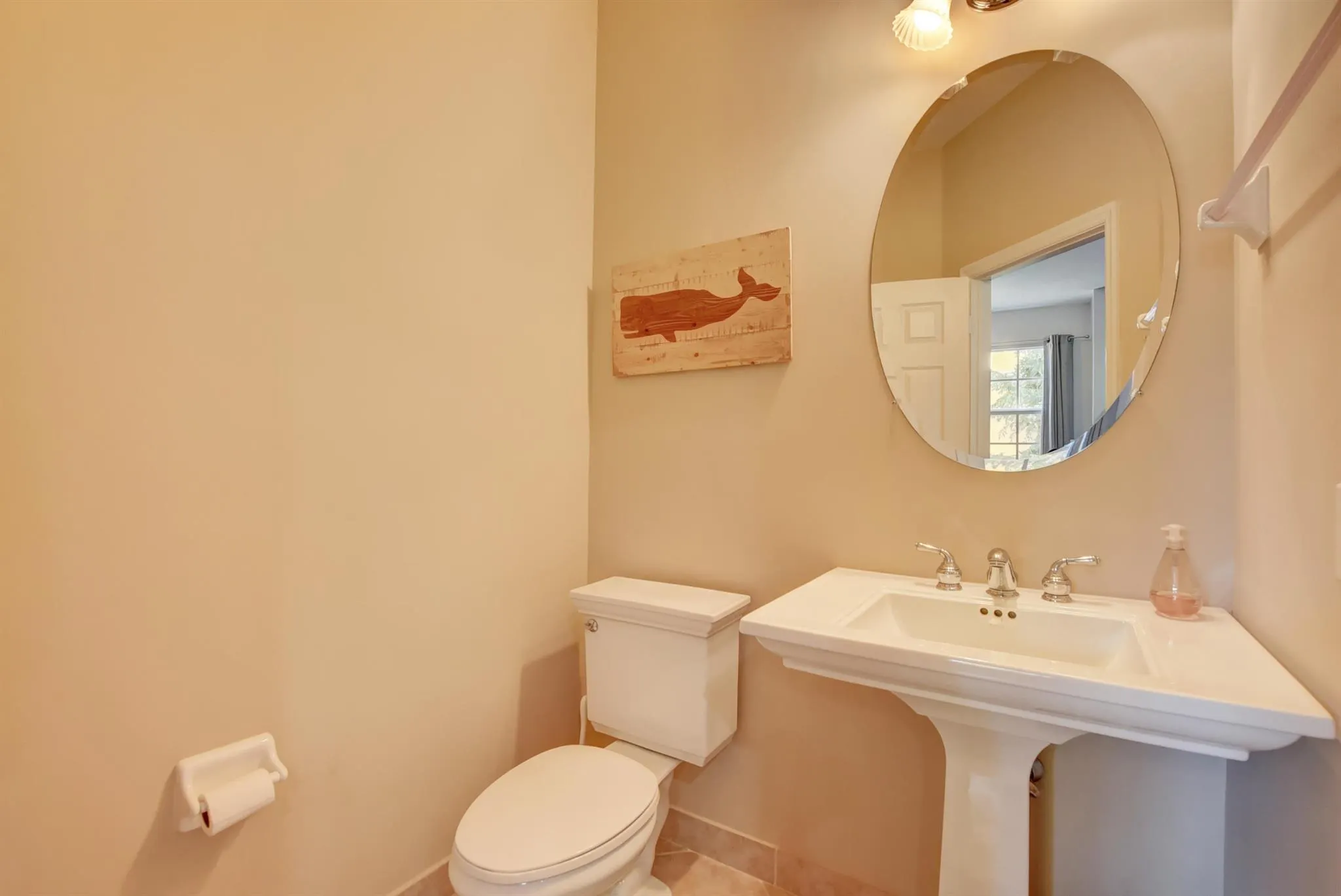 290 NE 5th Avenue, #1