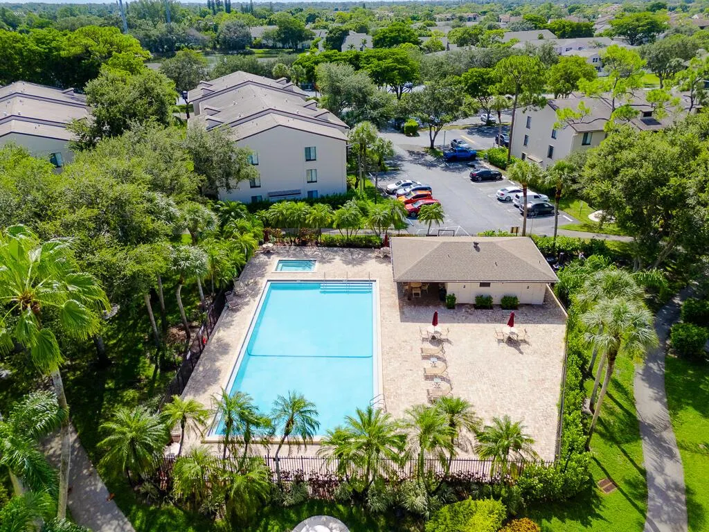 202 Foxtail Drive, #A3