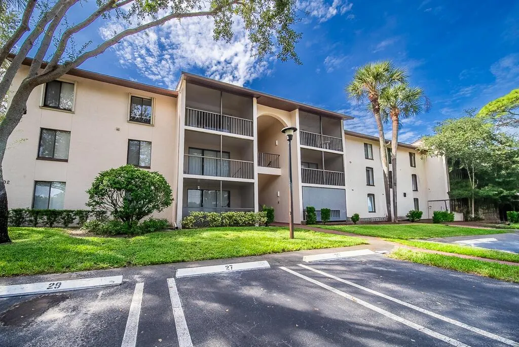 202 Foxtail Drive, #A3