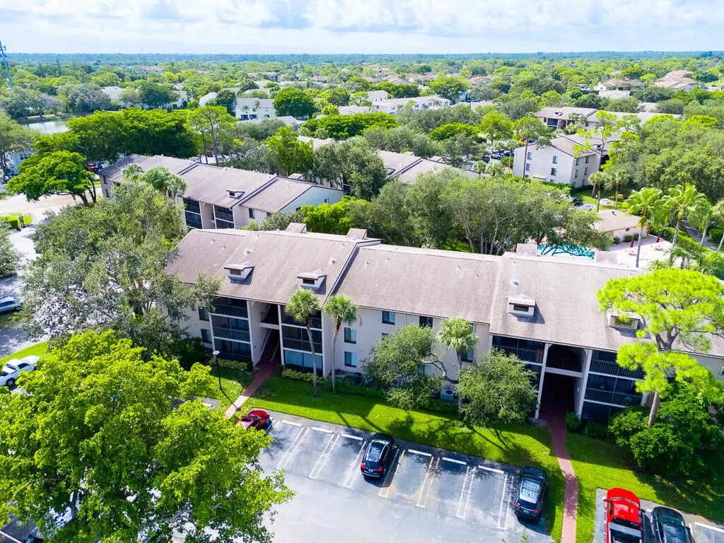 202 Foxtail Drive, #A3