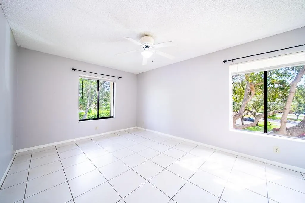 202 Foxtail Drive, #A3