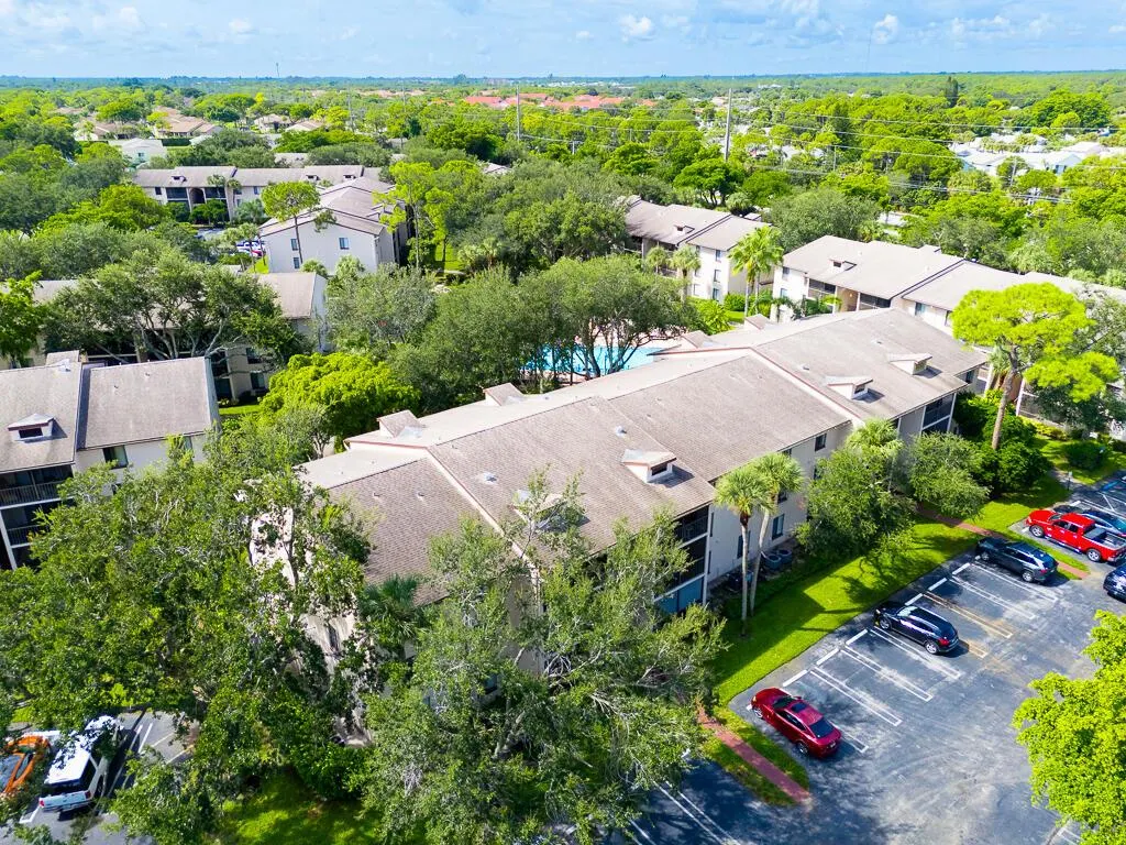 202 Foxtail Drive, #A3