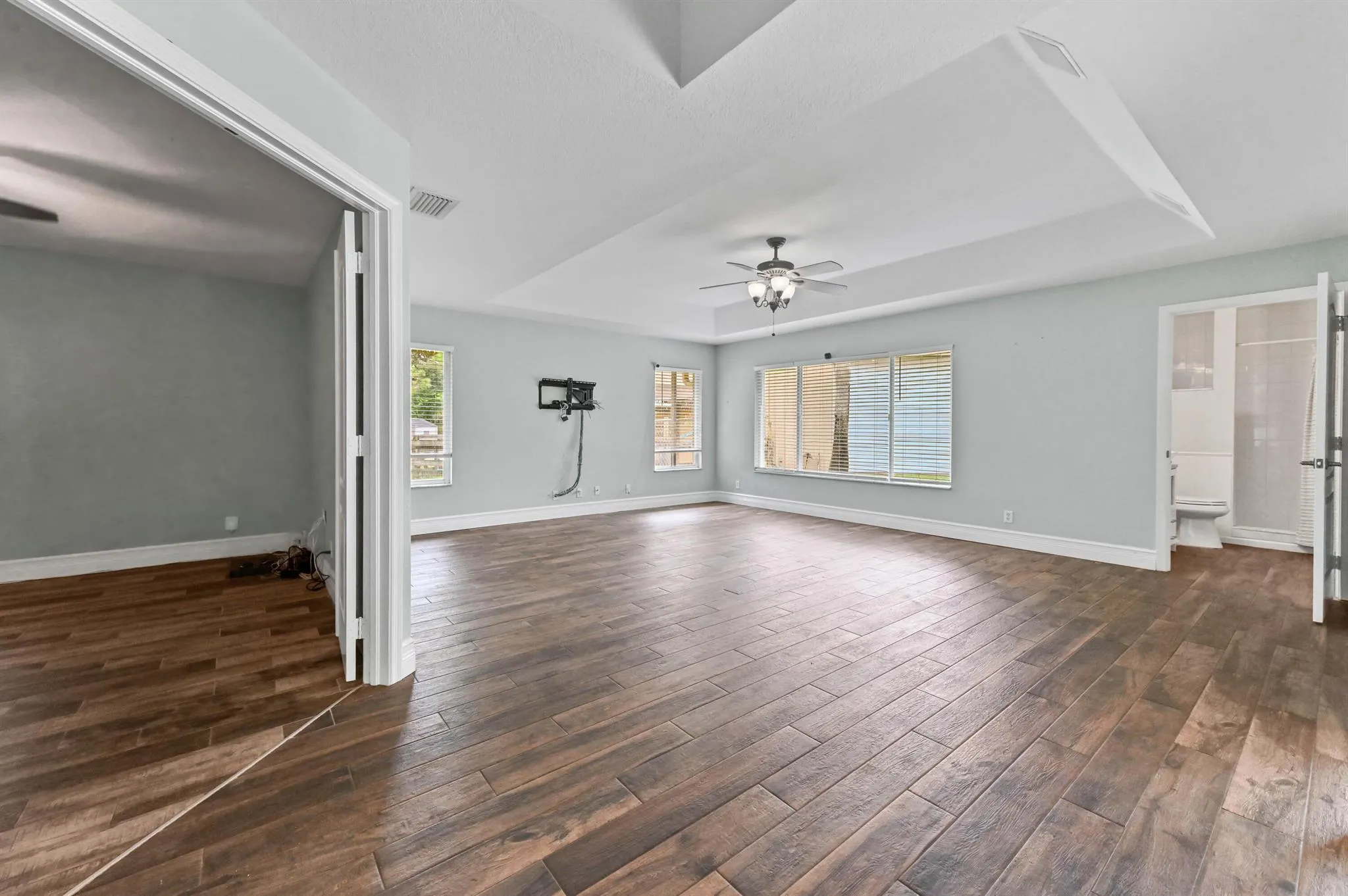 13442 54th Street N