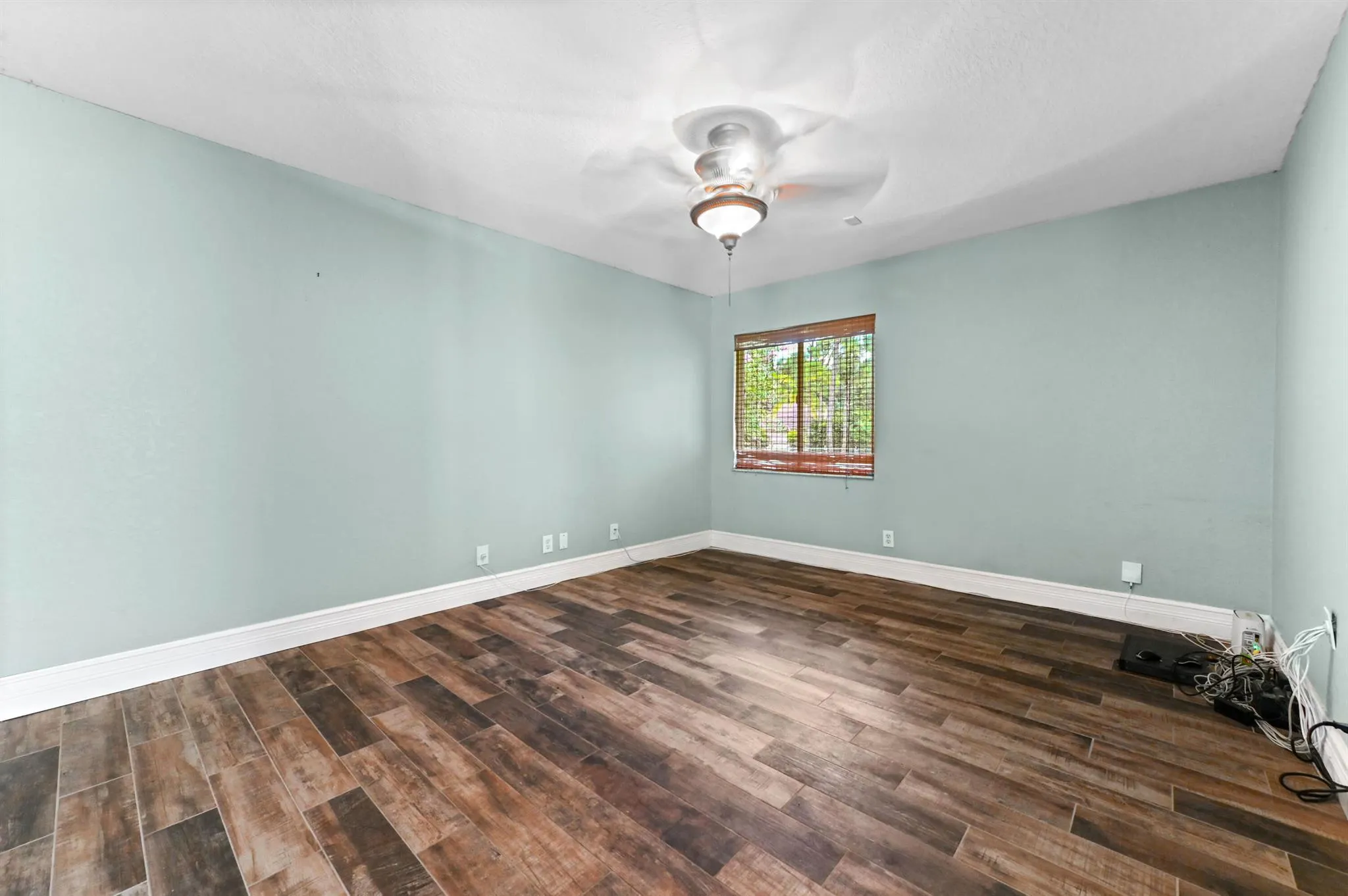 13442 54th Street N