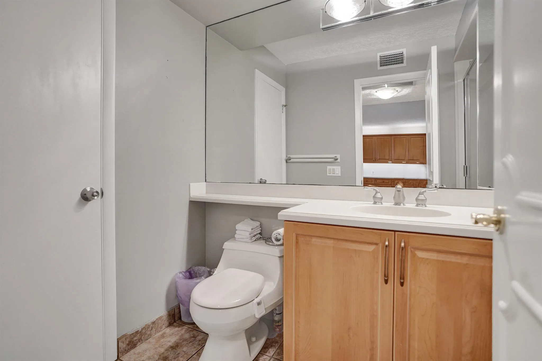 1627 Riverview Road, #410