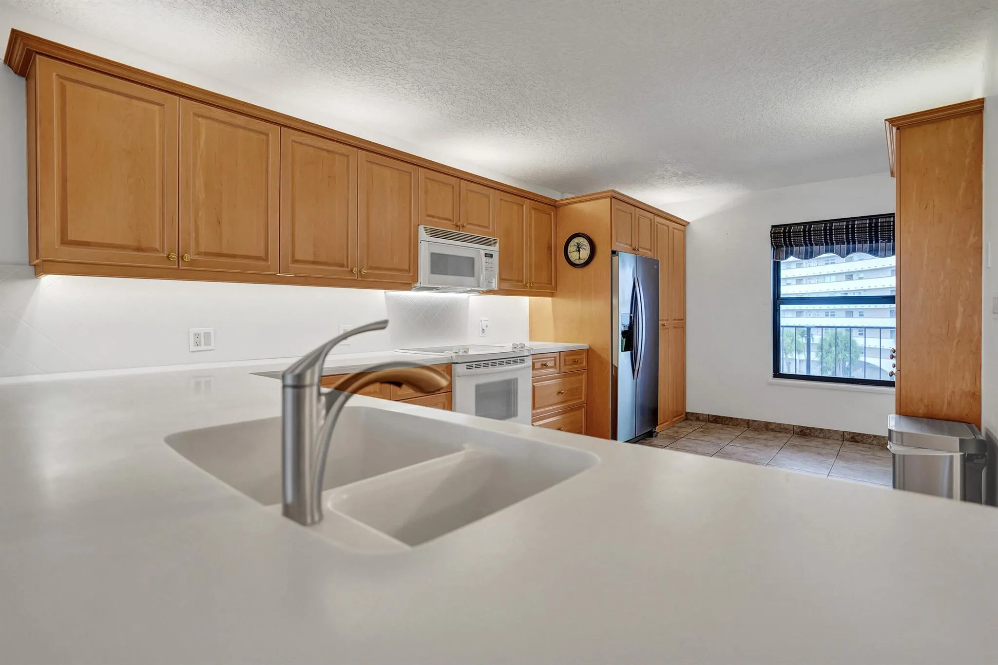 1627 Riverview Road, #410