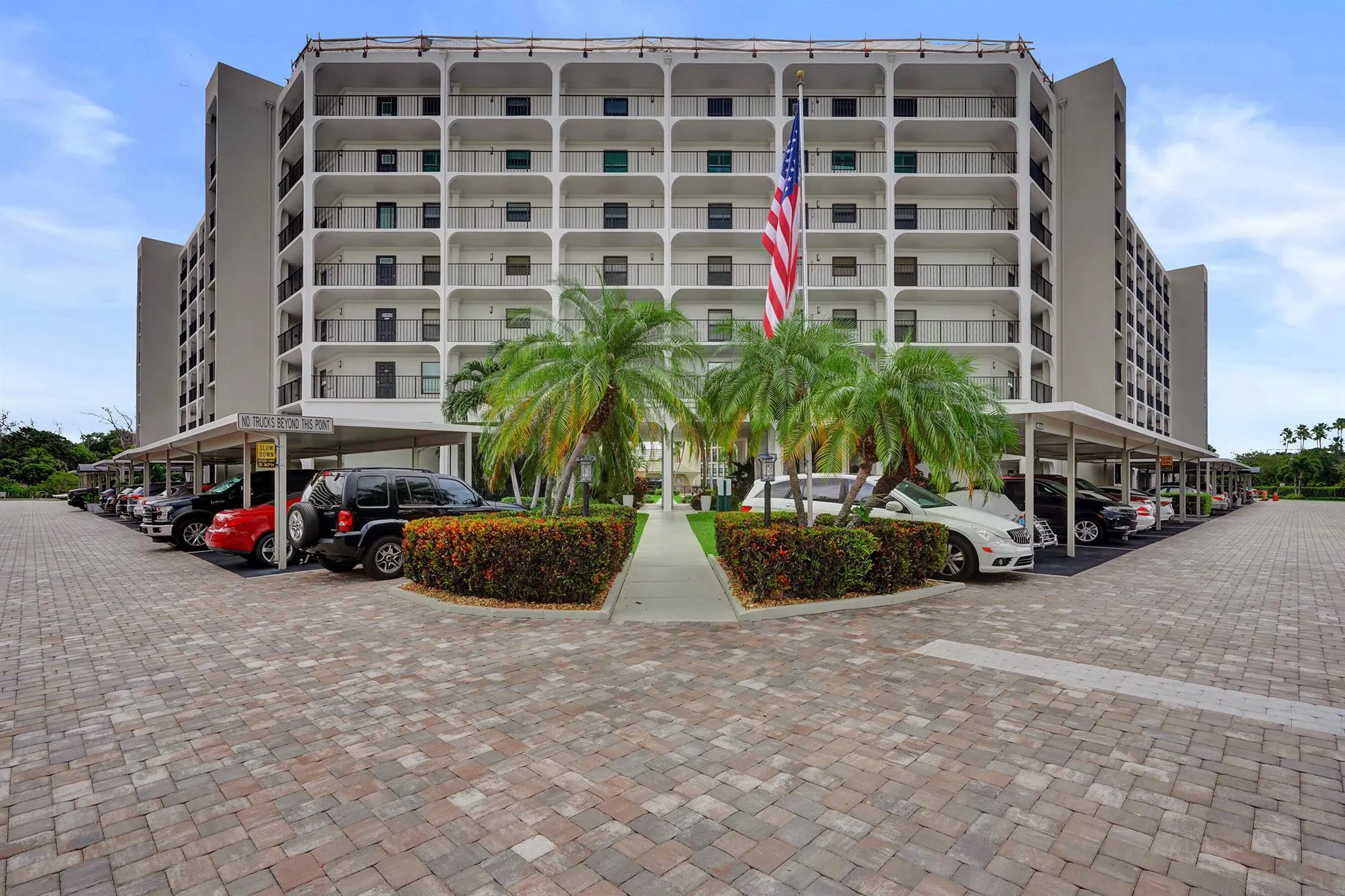 1627 Riverview Road, #410