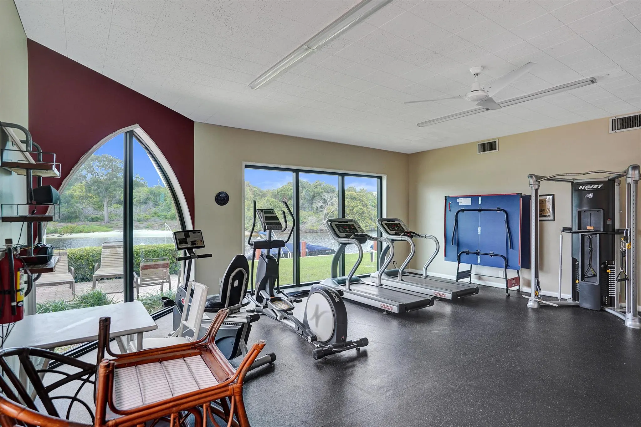 1627 Riverview Road, #410