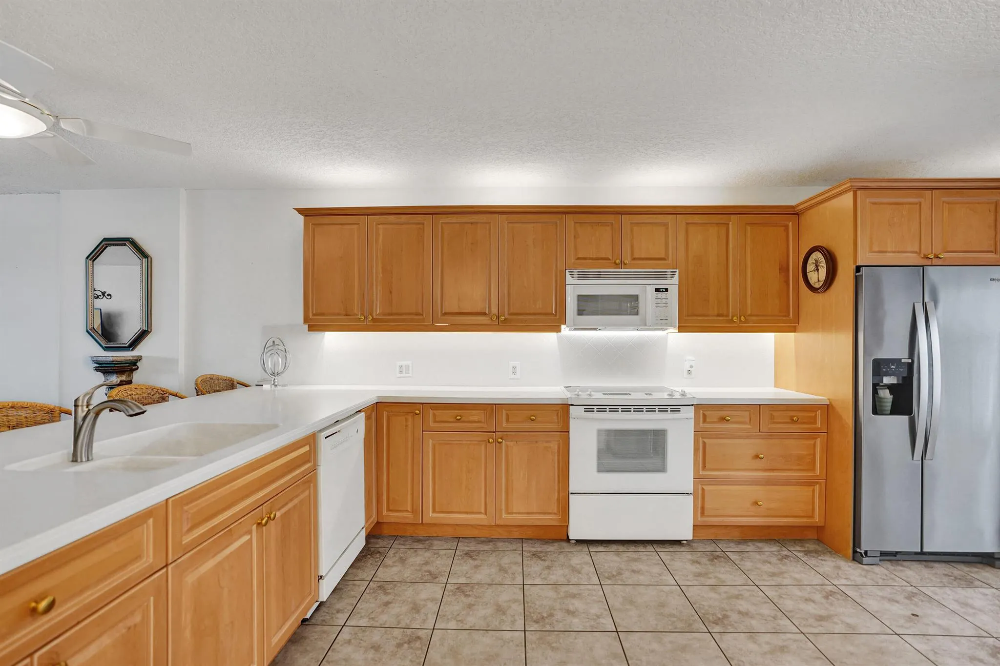 1627 Riverview Road, #410