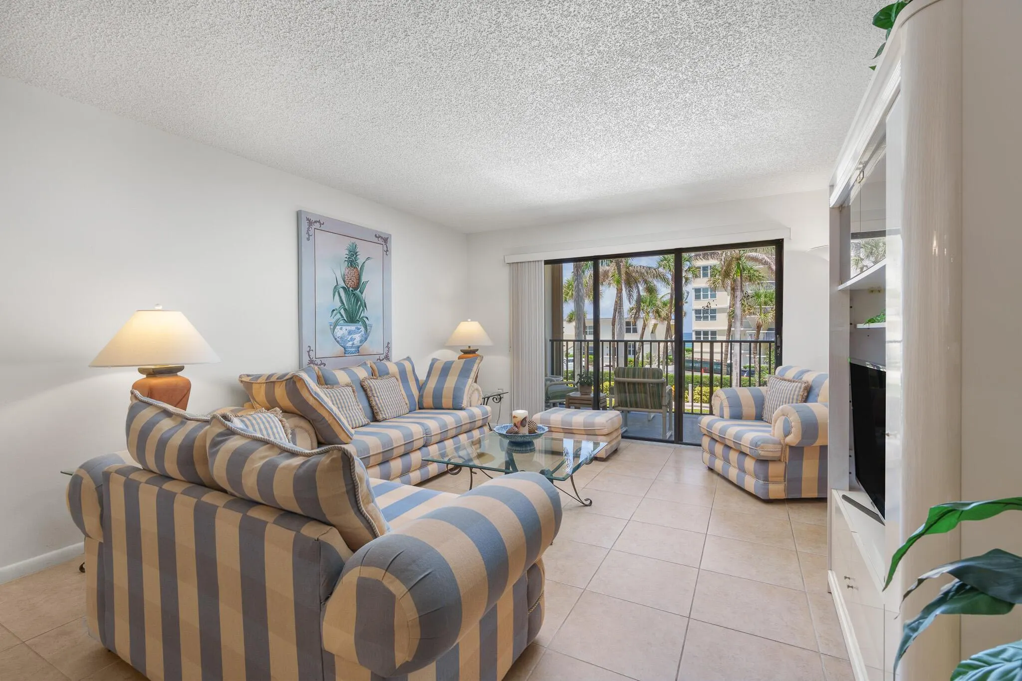 445 SE 21st Avenue, #202