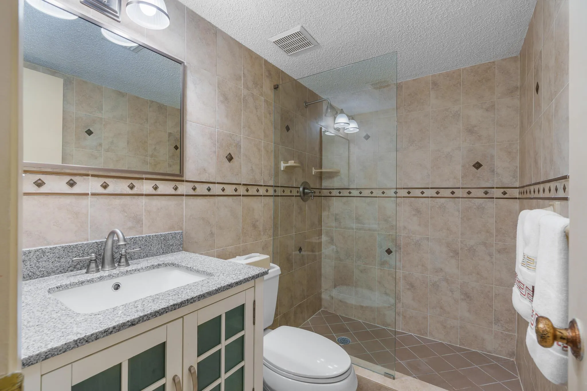 445 SE 21st Avenue, #202