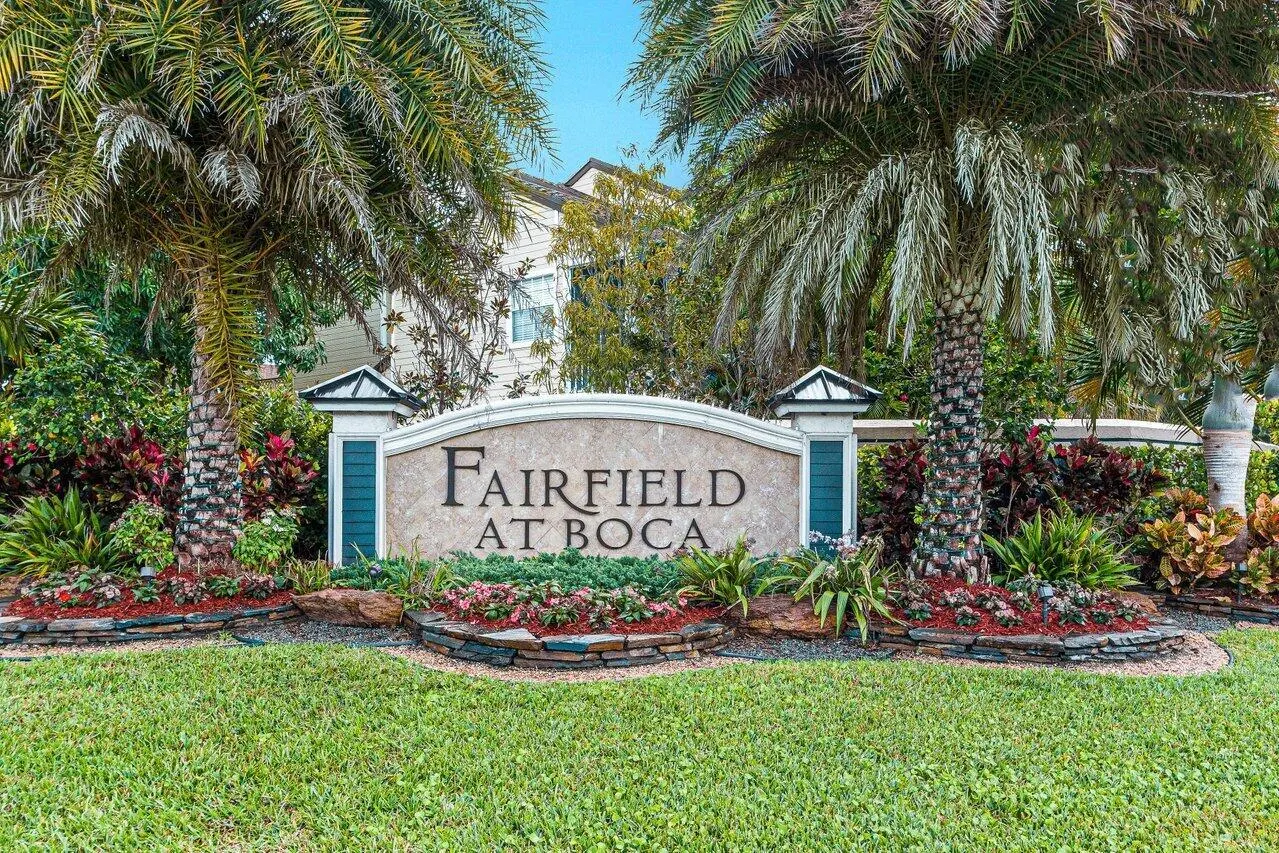 5292 Buckhead Circle, #1030