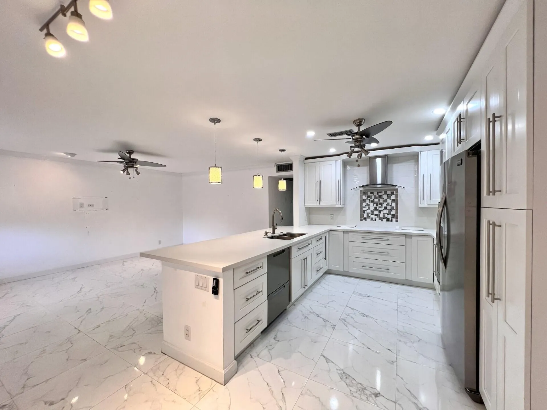 227 Somerset L