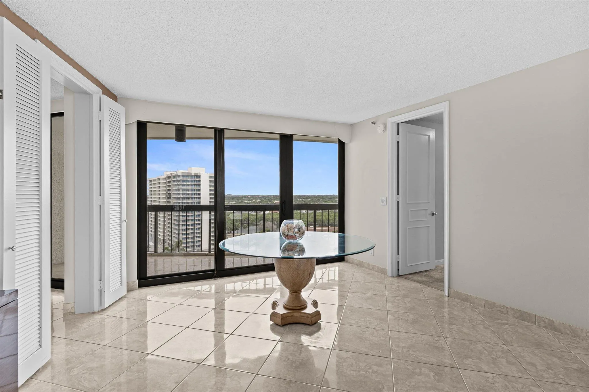 4545 N Ocean Boulevard, #15d