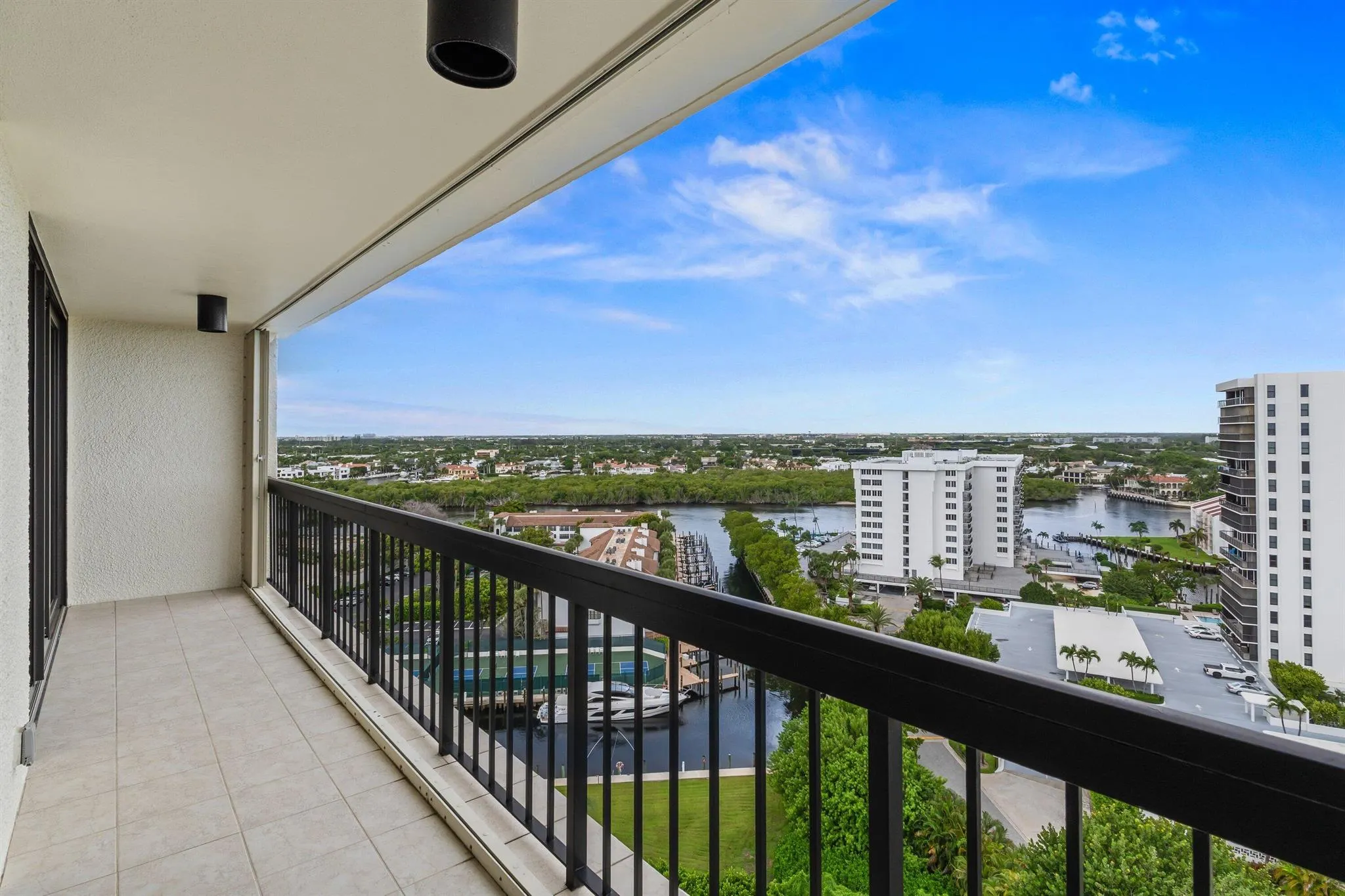 4545 N Ocean Boulevard, #15d