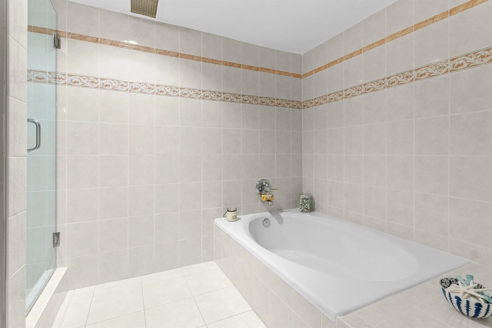 4545 N Ocean Boulevard, #15d