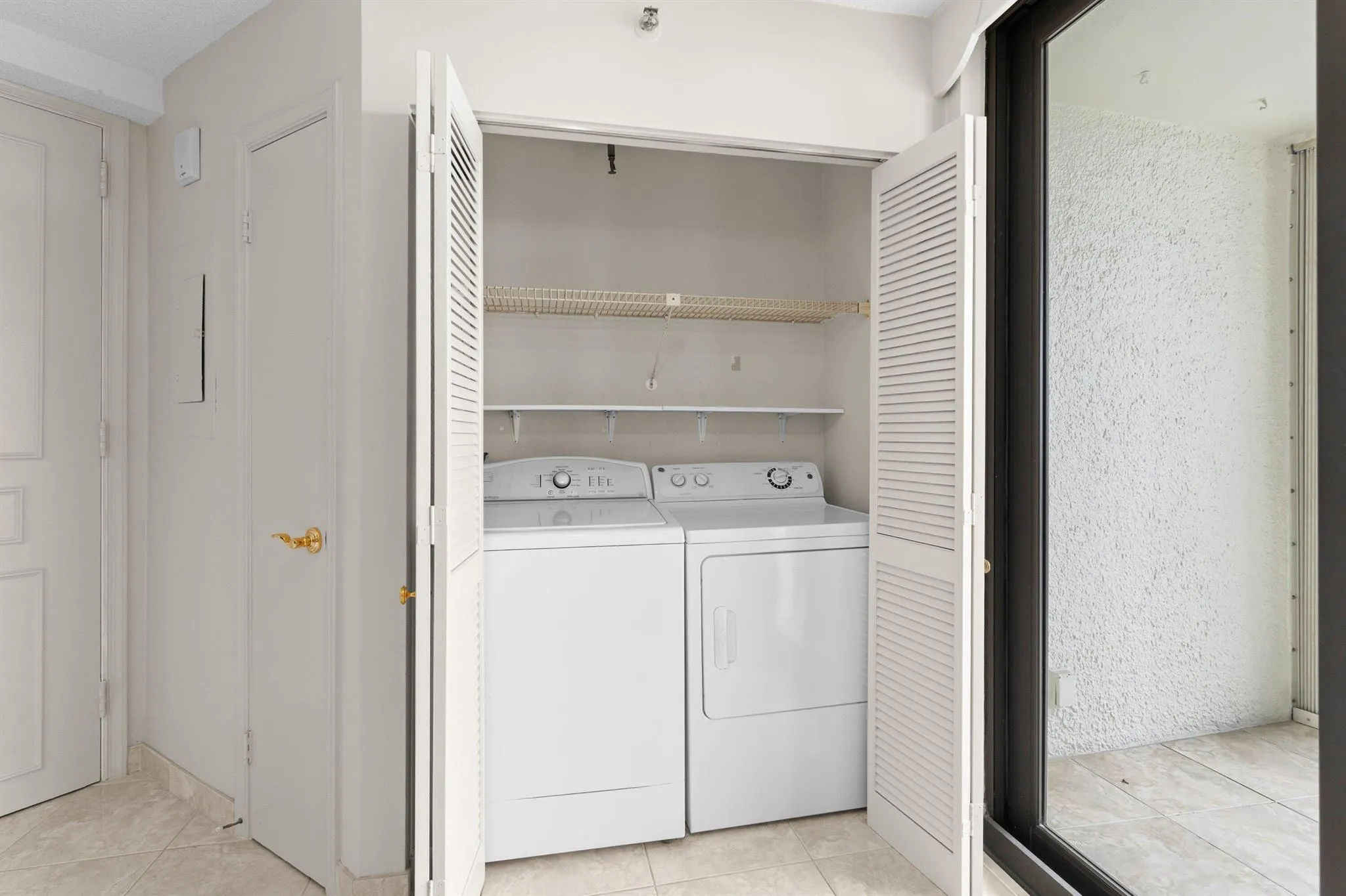 4545 N Ocean Boulevard, #15d