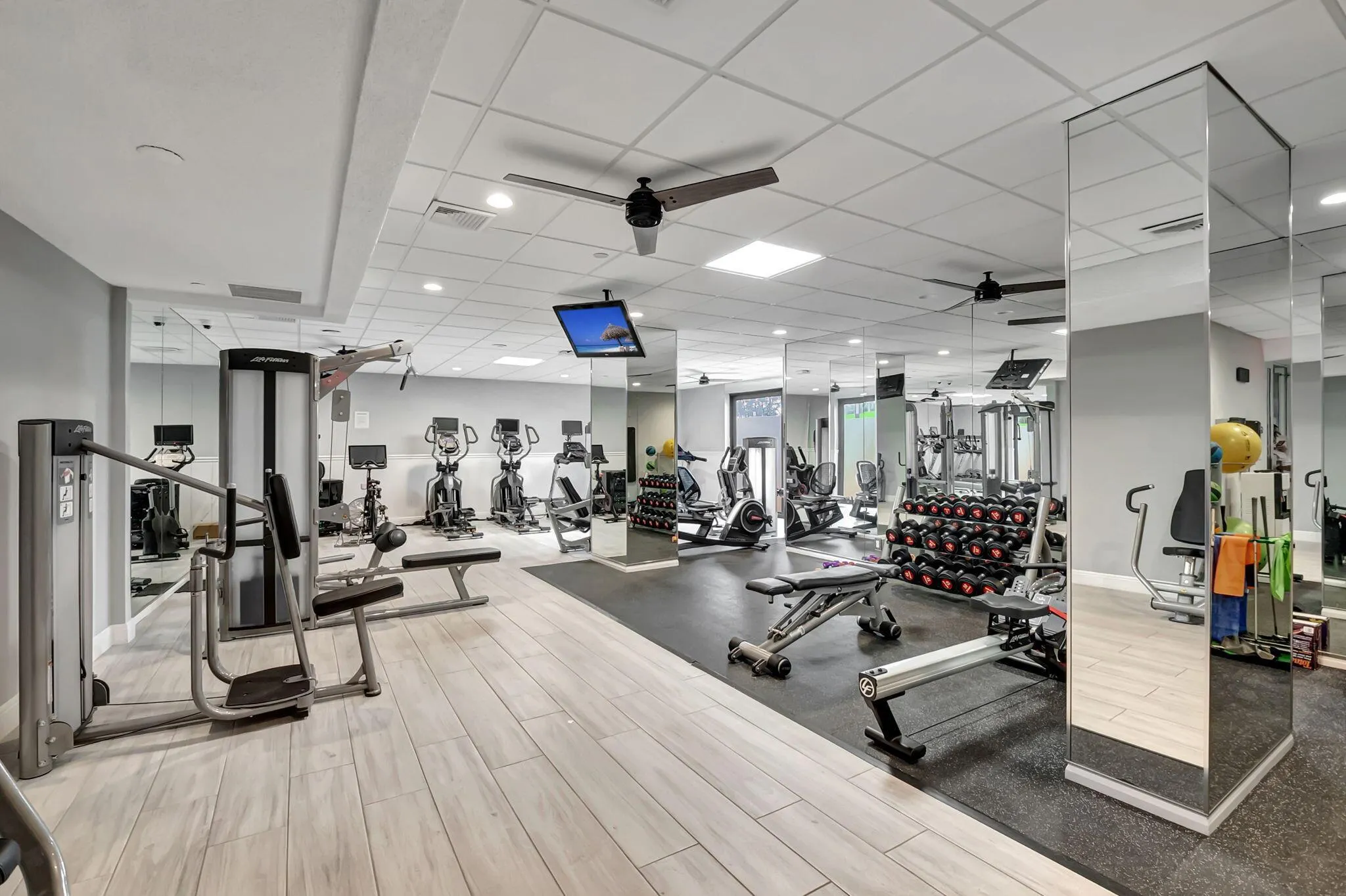 4545 N Ocean Boulevard, #15d