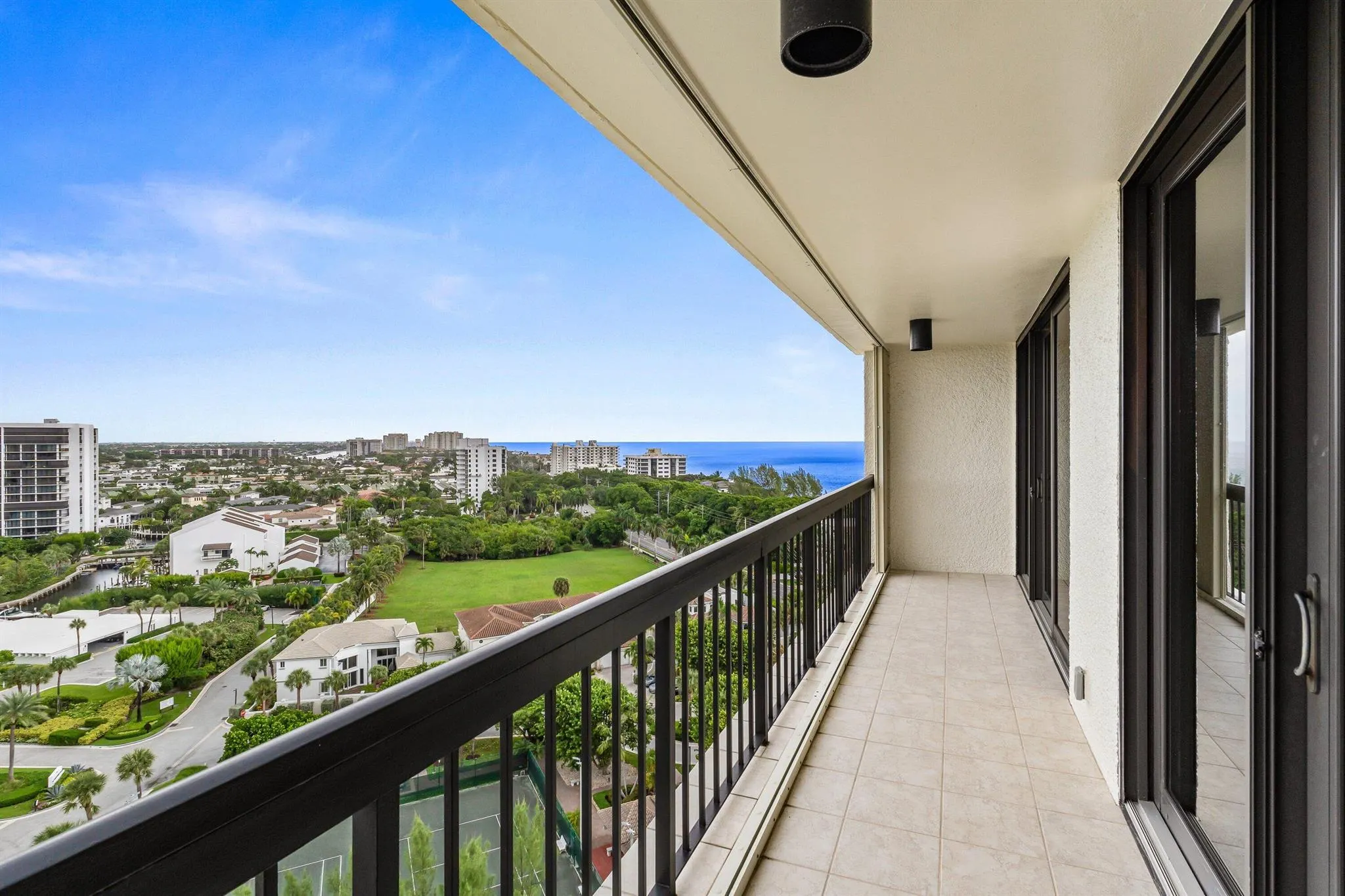4545 N Ocean Boulevard, #15d