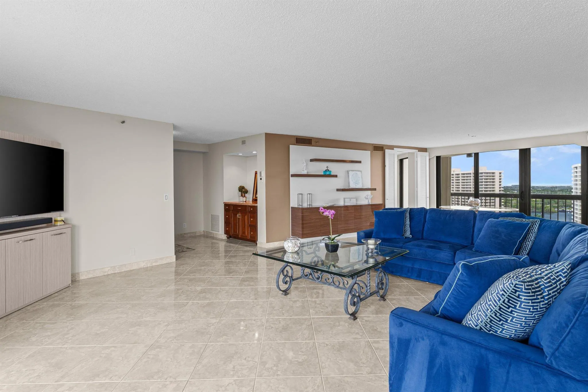 4545 N Ocean Boulevard, #15d