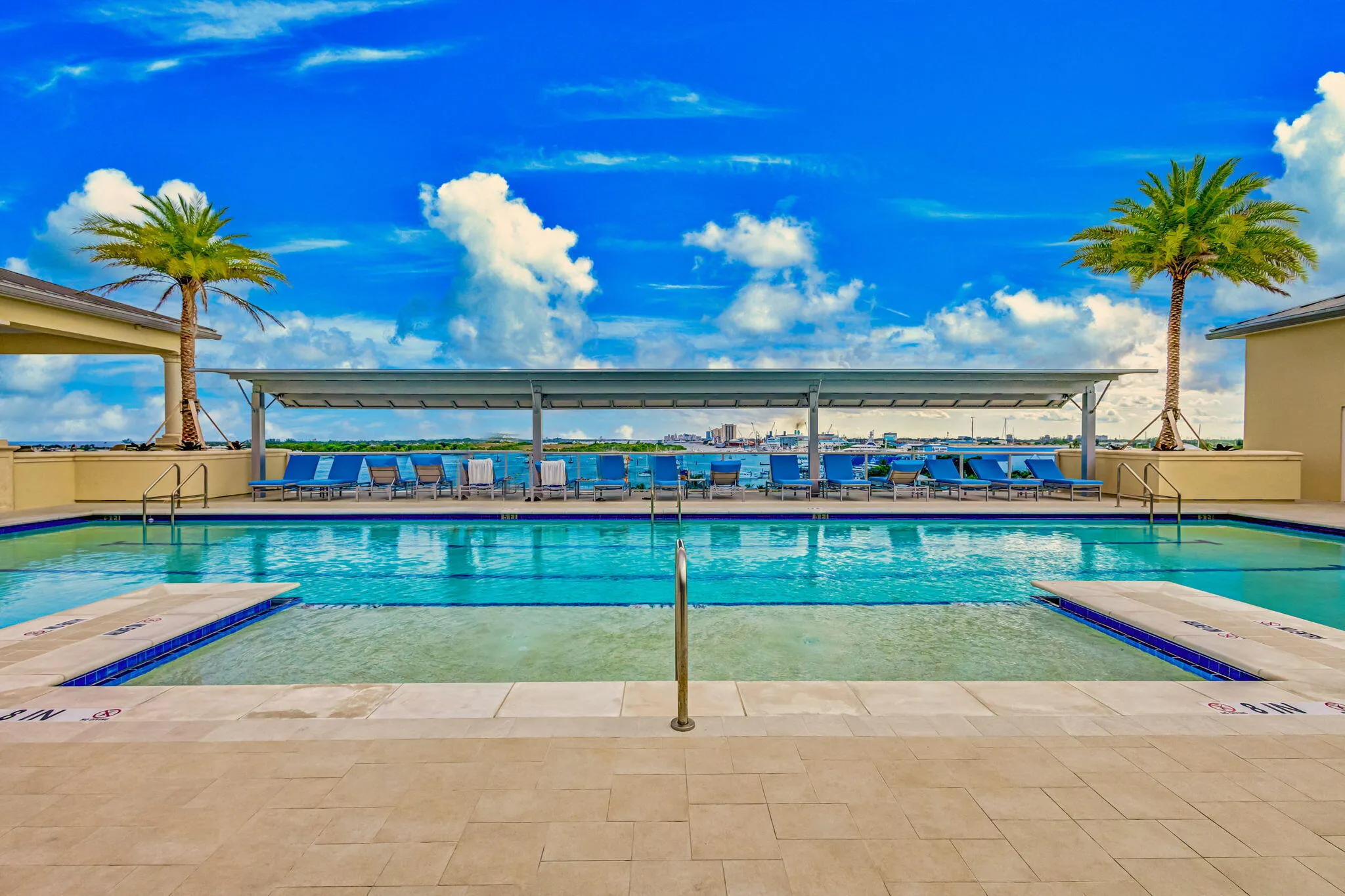 2640 Lake Shore Drive, #1716