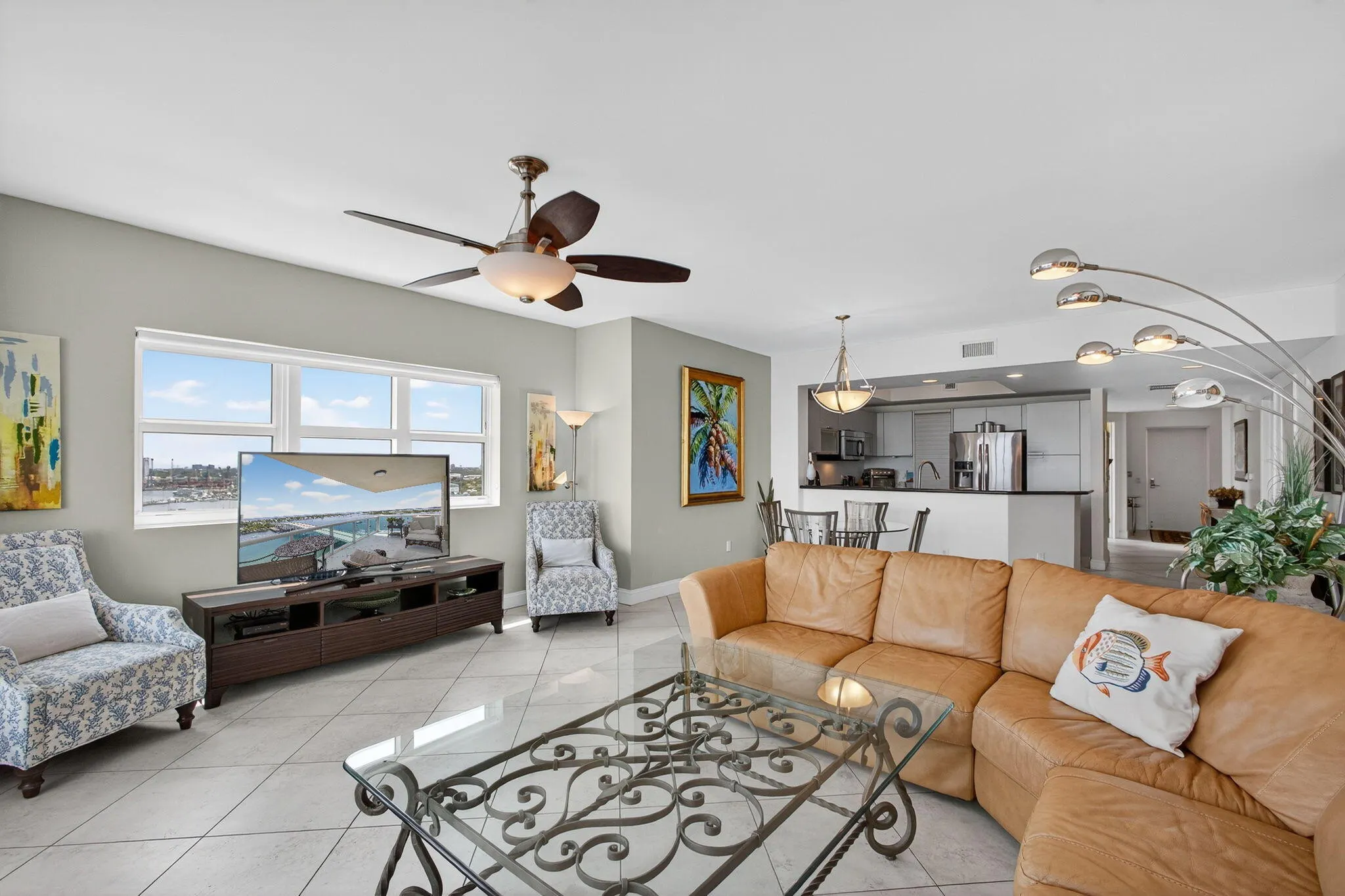 2640 Lake Shore Drive, #1716