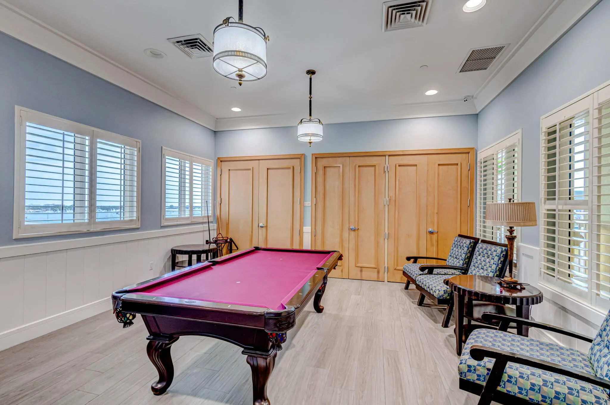 2640 Lake Shore Drive, #1716