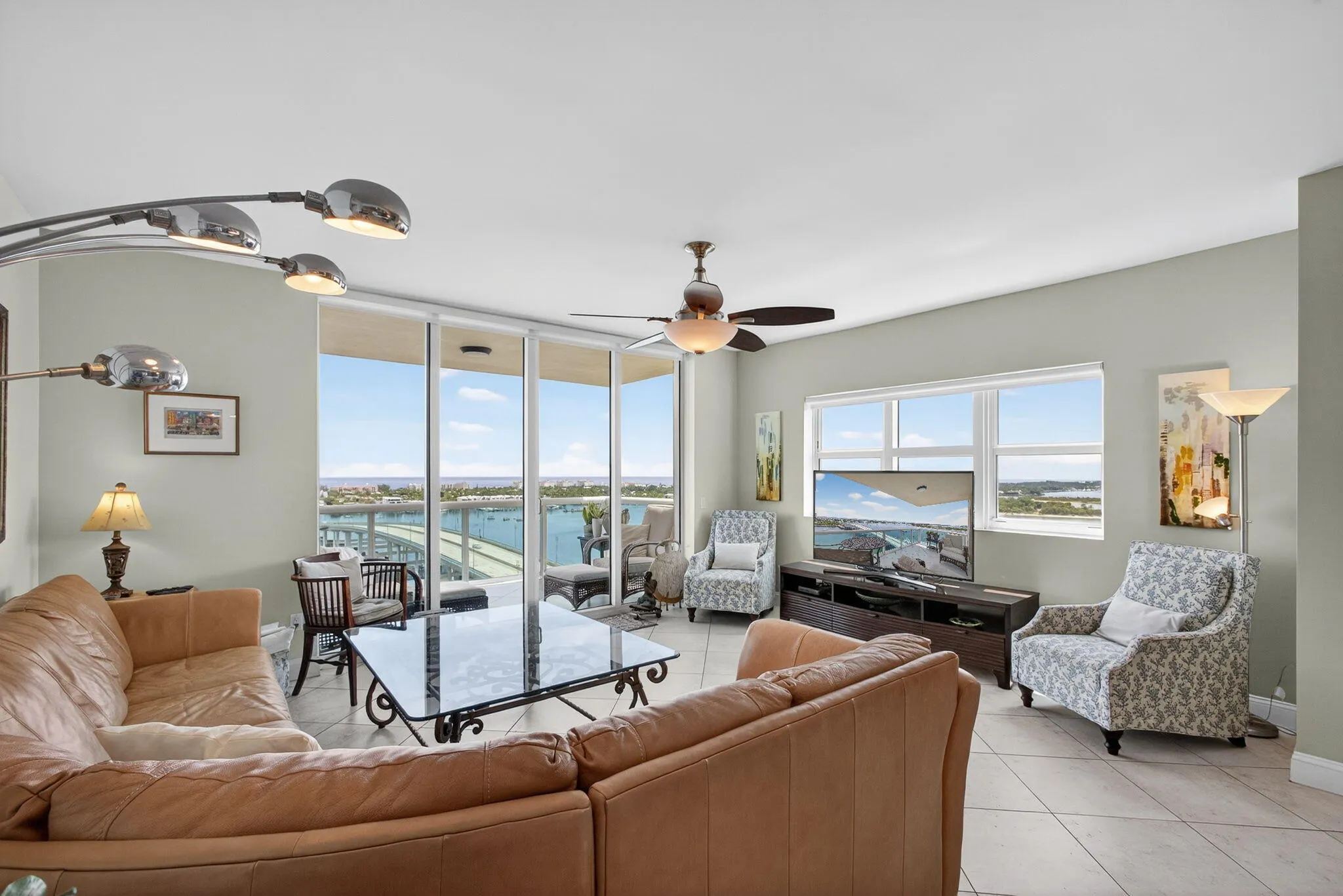 2640 Lake Shore Drive, #1716