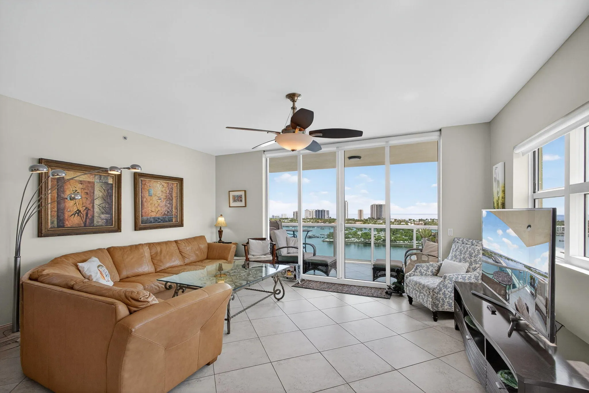2640 Lake Shore Drive, #1716
