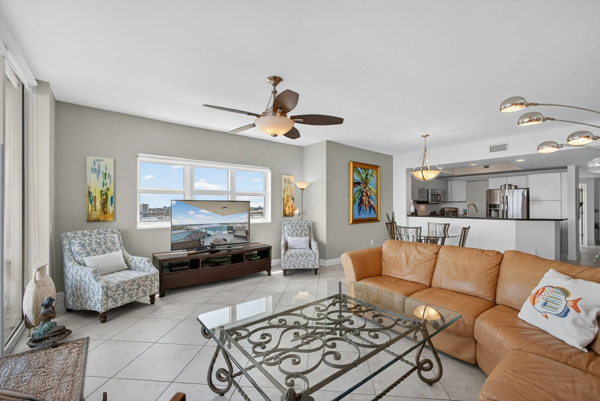 2640 Lake Shore Drive, #1716
