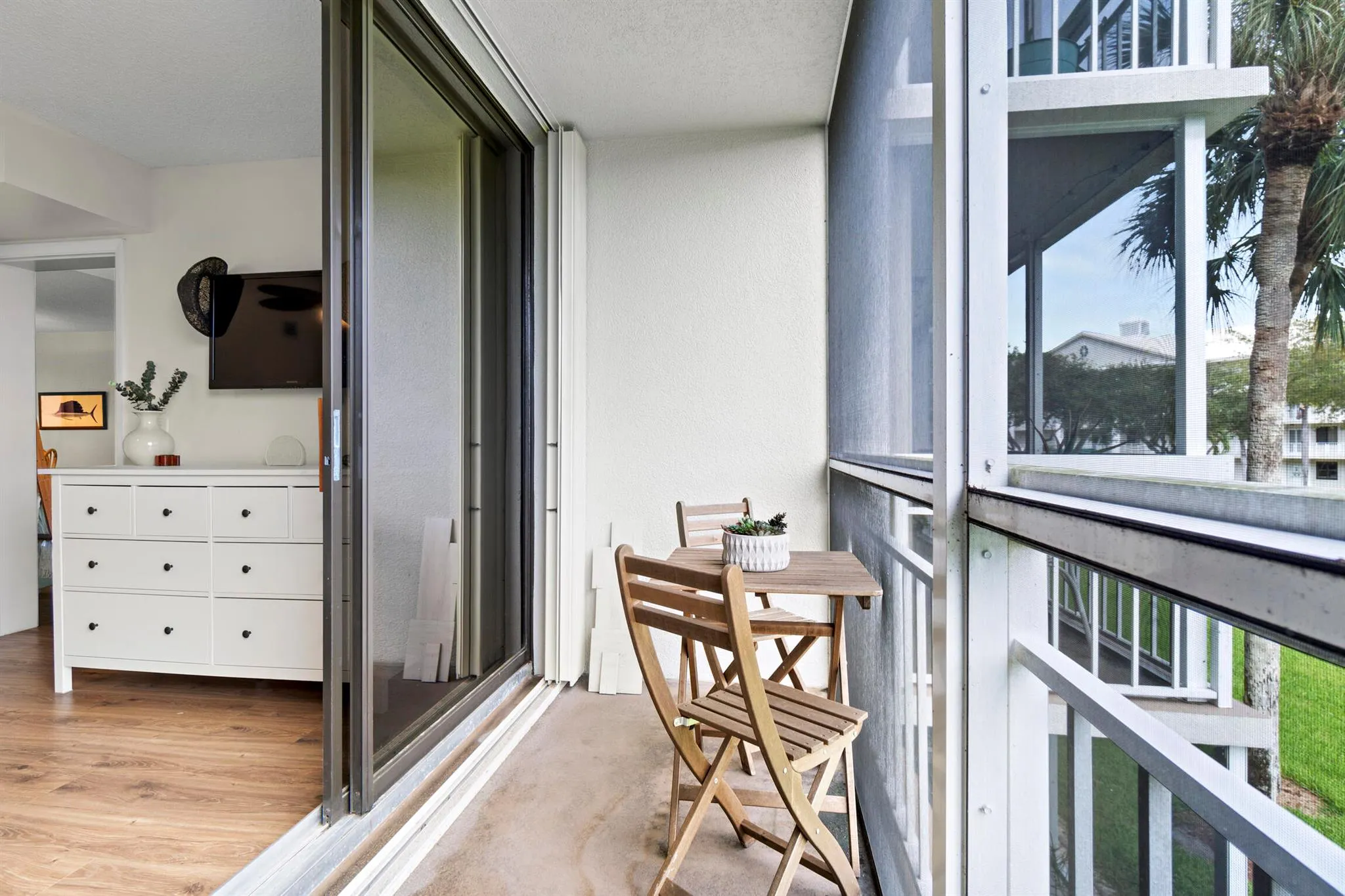 6193 Balboa Circle, #202
