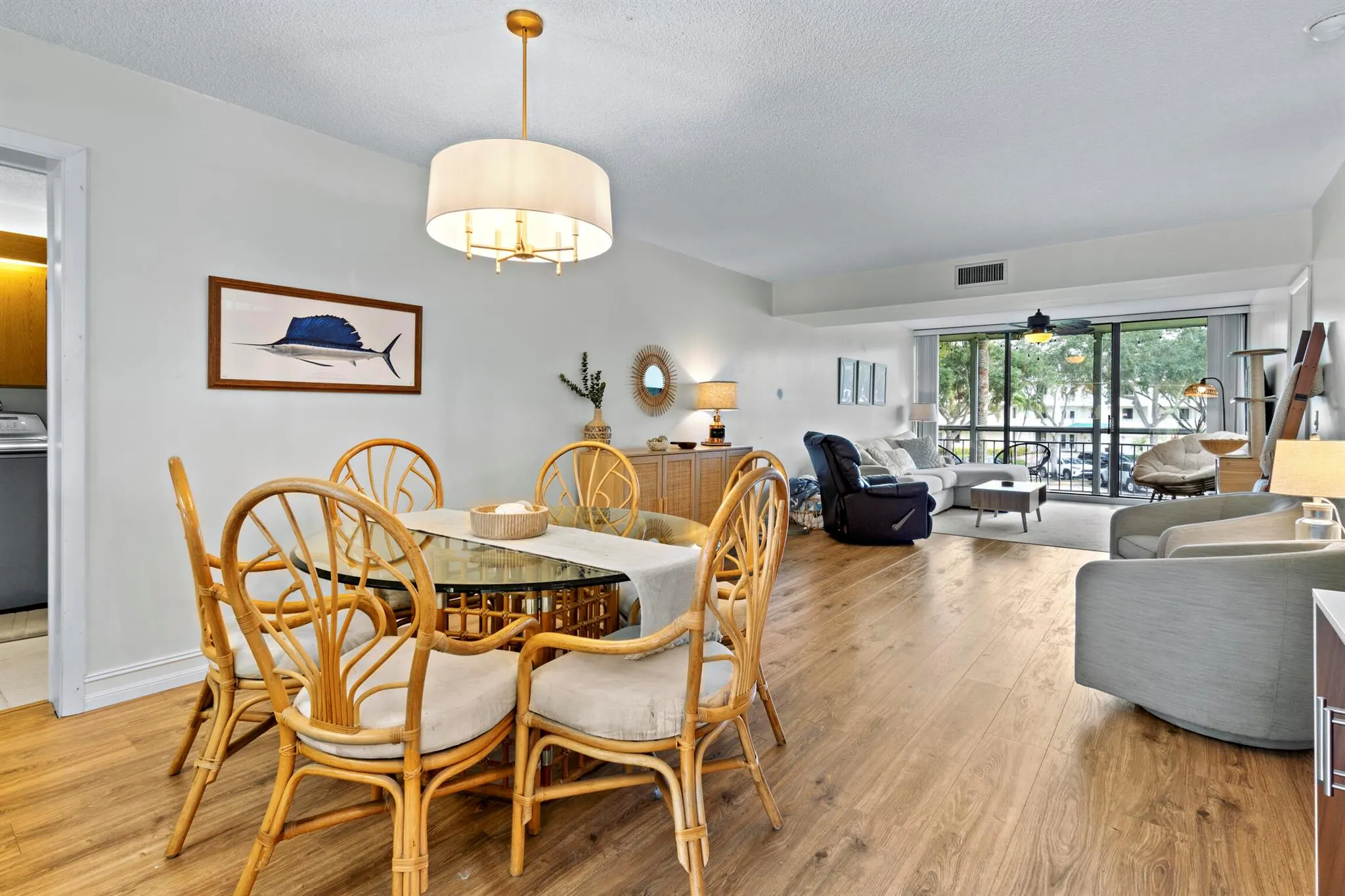 6193 Balboa Circle, #202