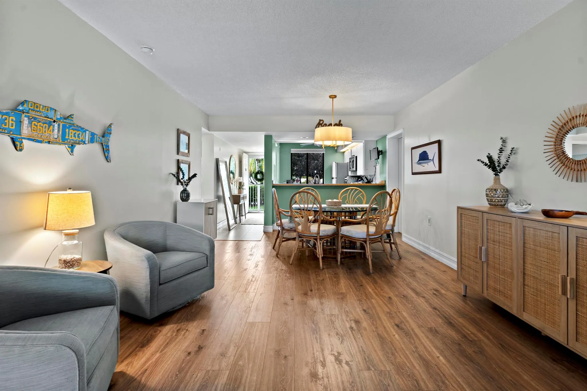6193 Balboa Circle, #202
