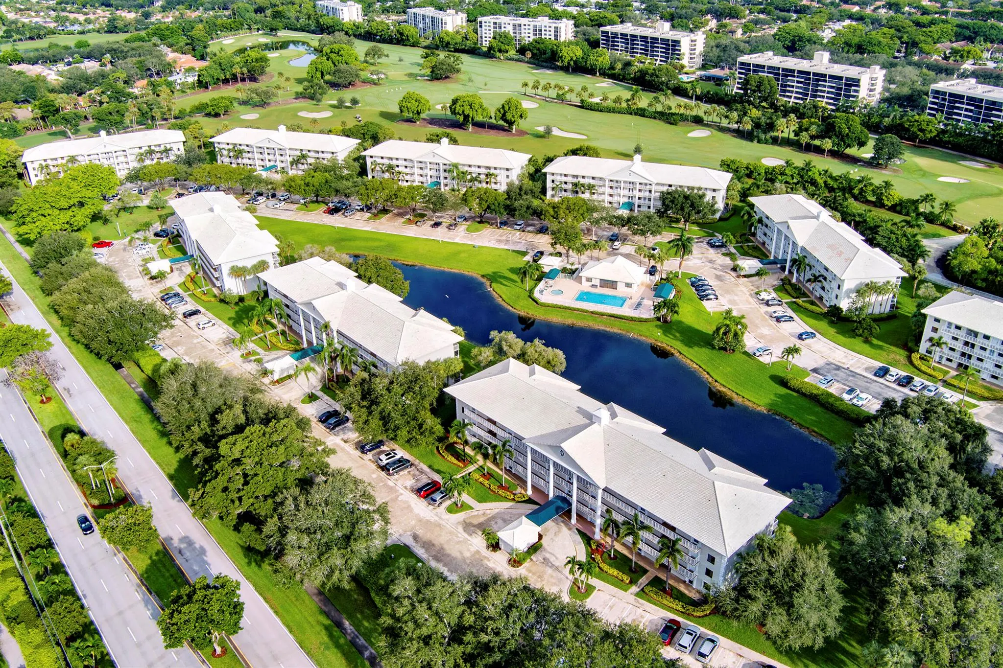 6193 Balboa Circle, #202