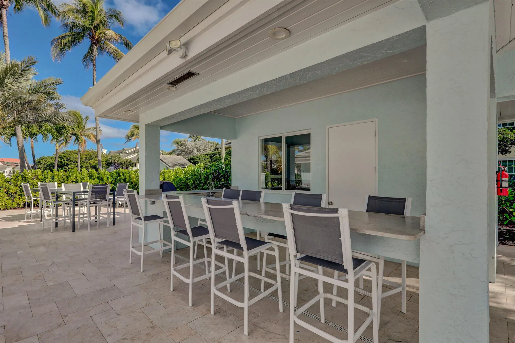 1501 Mizzenmast Way