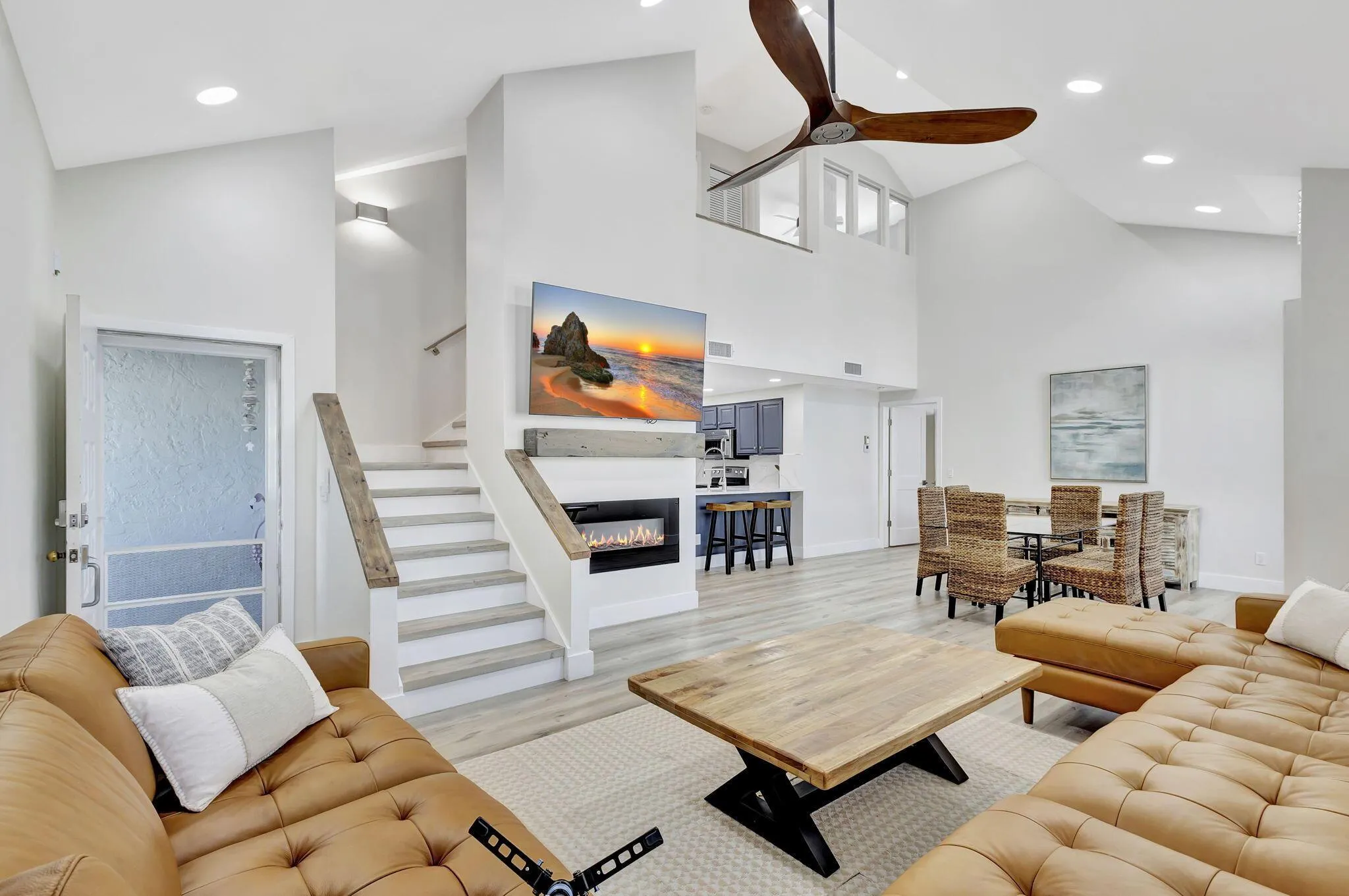 1501 Mizzenmast Way