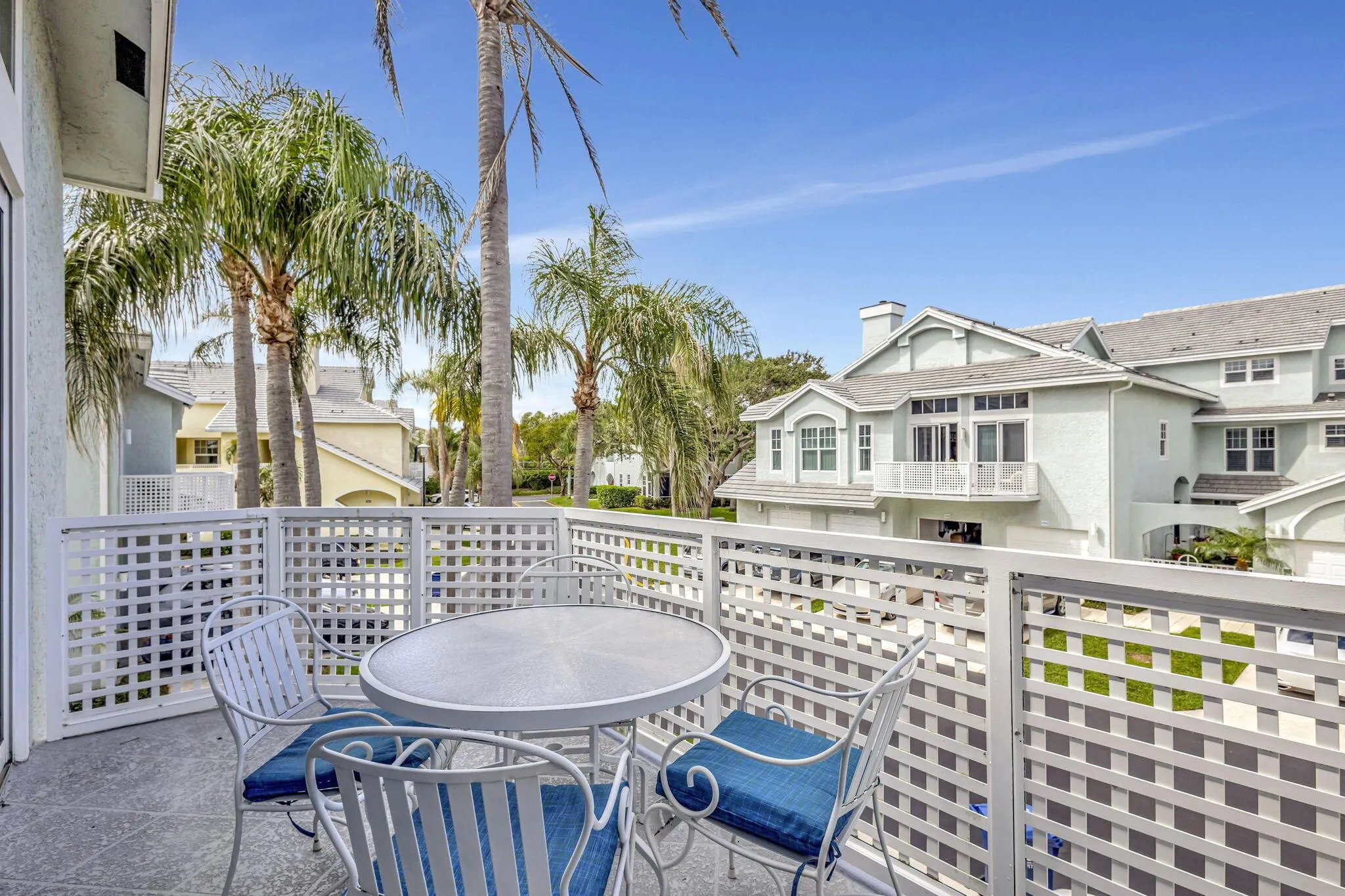 1501 Mizzenmast Way