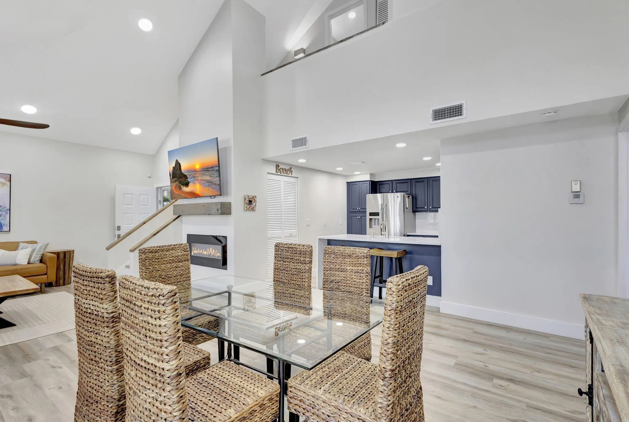 1501 Mizzenmast Way