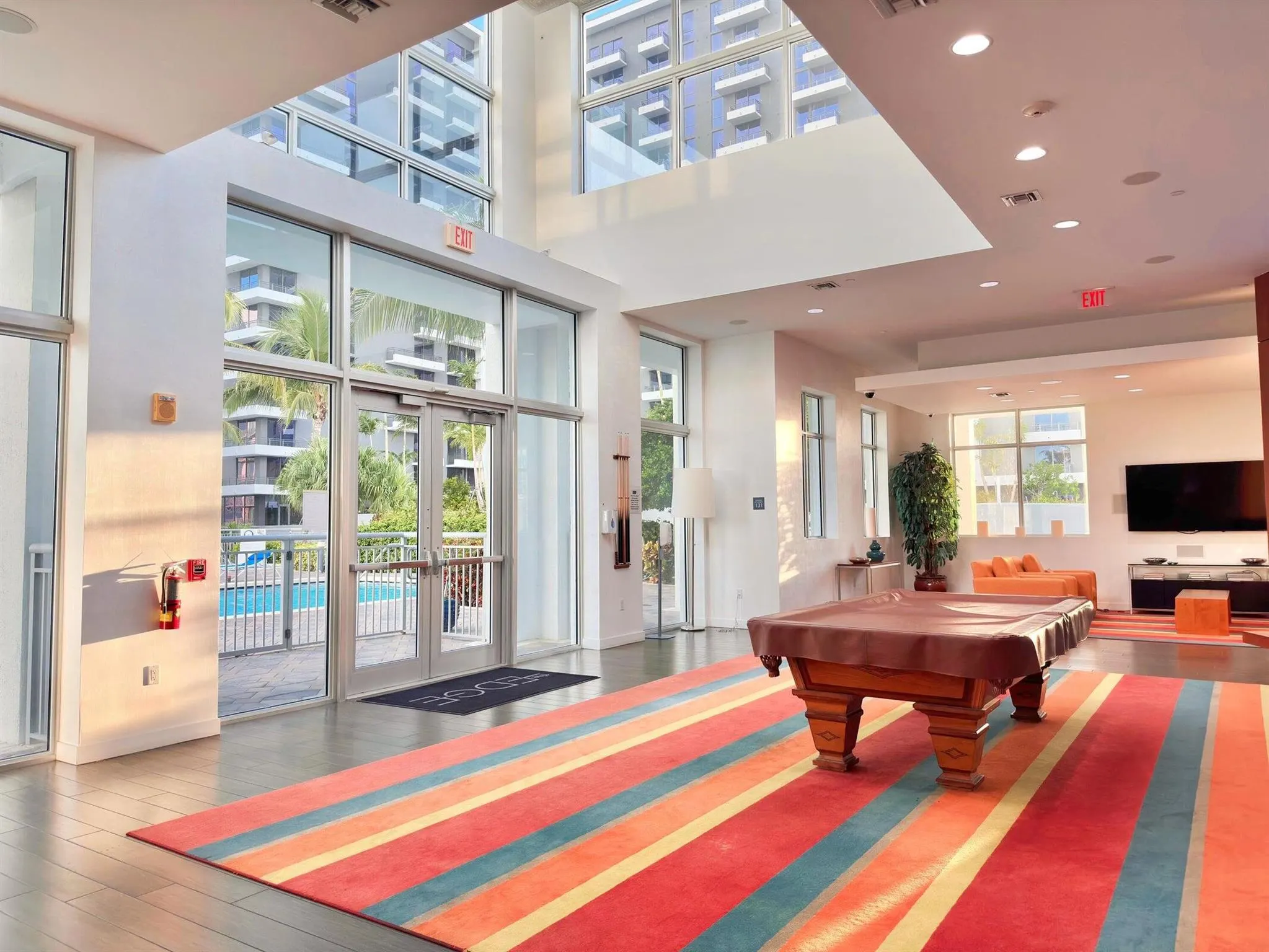 300 S Australian Avenue, #708