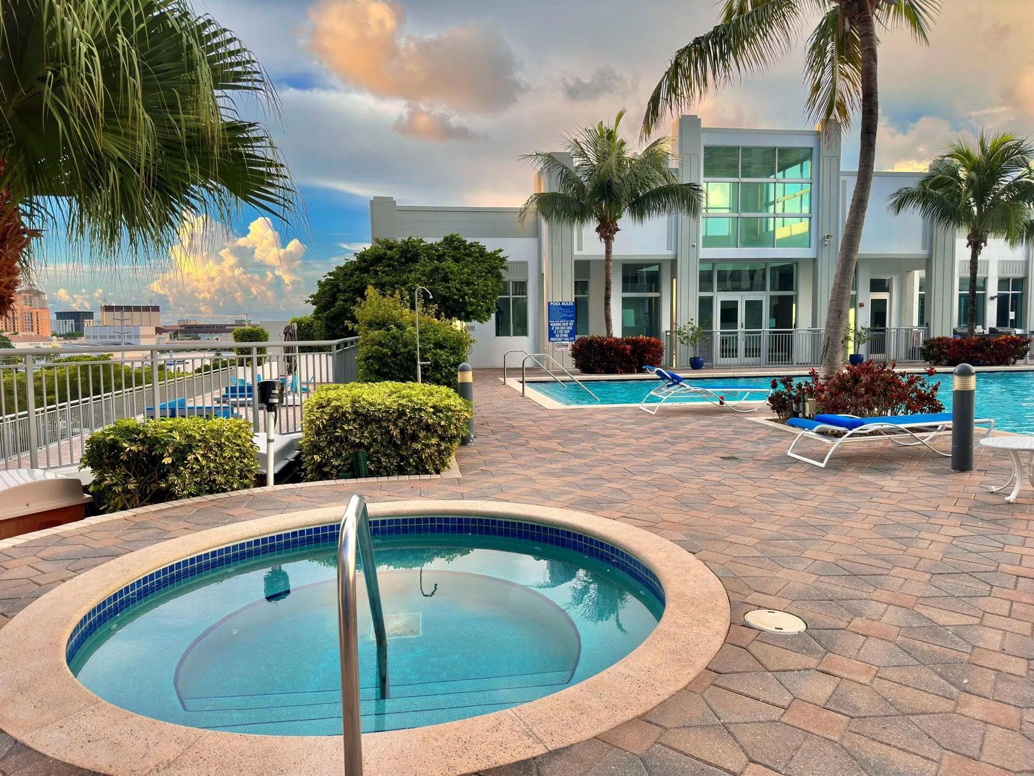 300 S Australian Avenue, #708