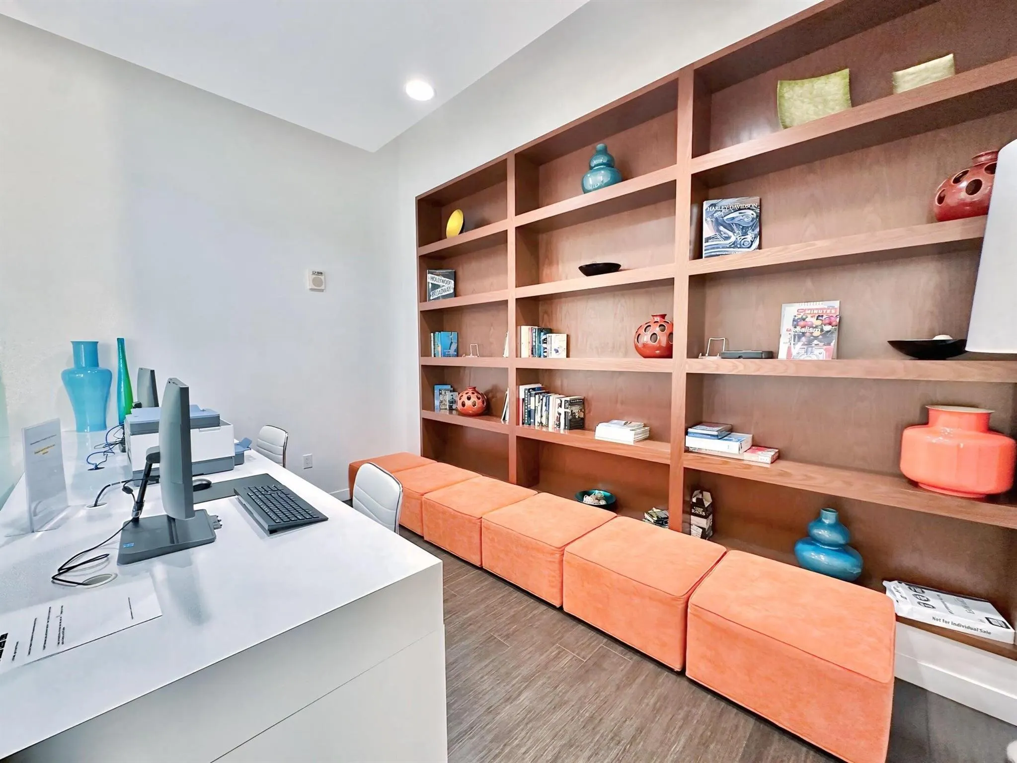 300 S Australian Avenue, #708