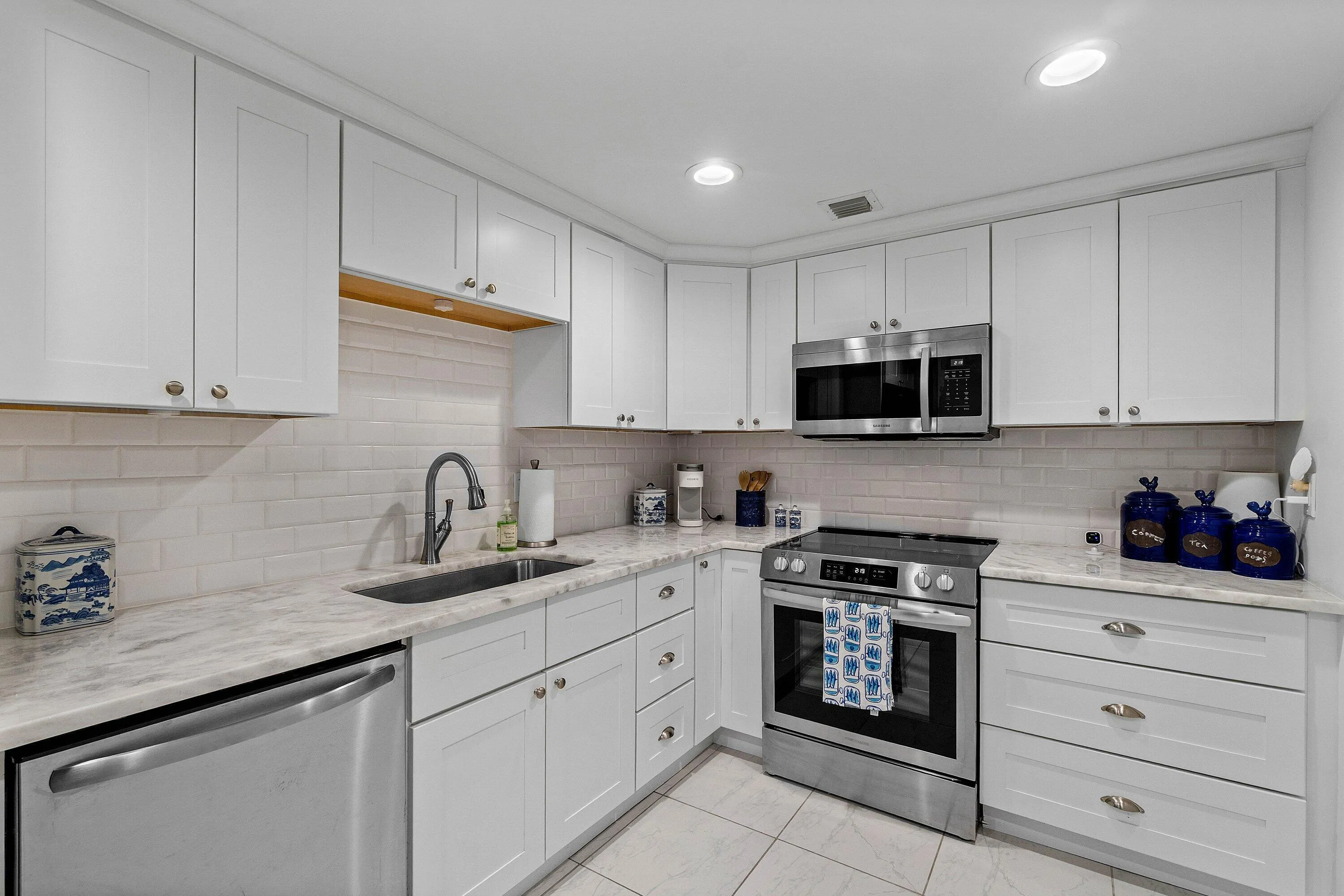 3800 Washington Road, #904