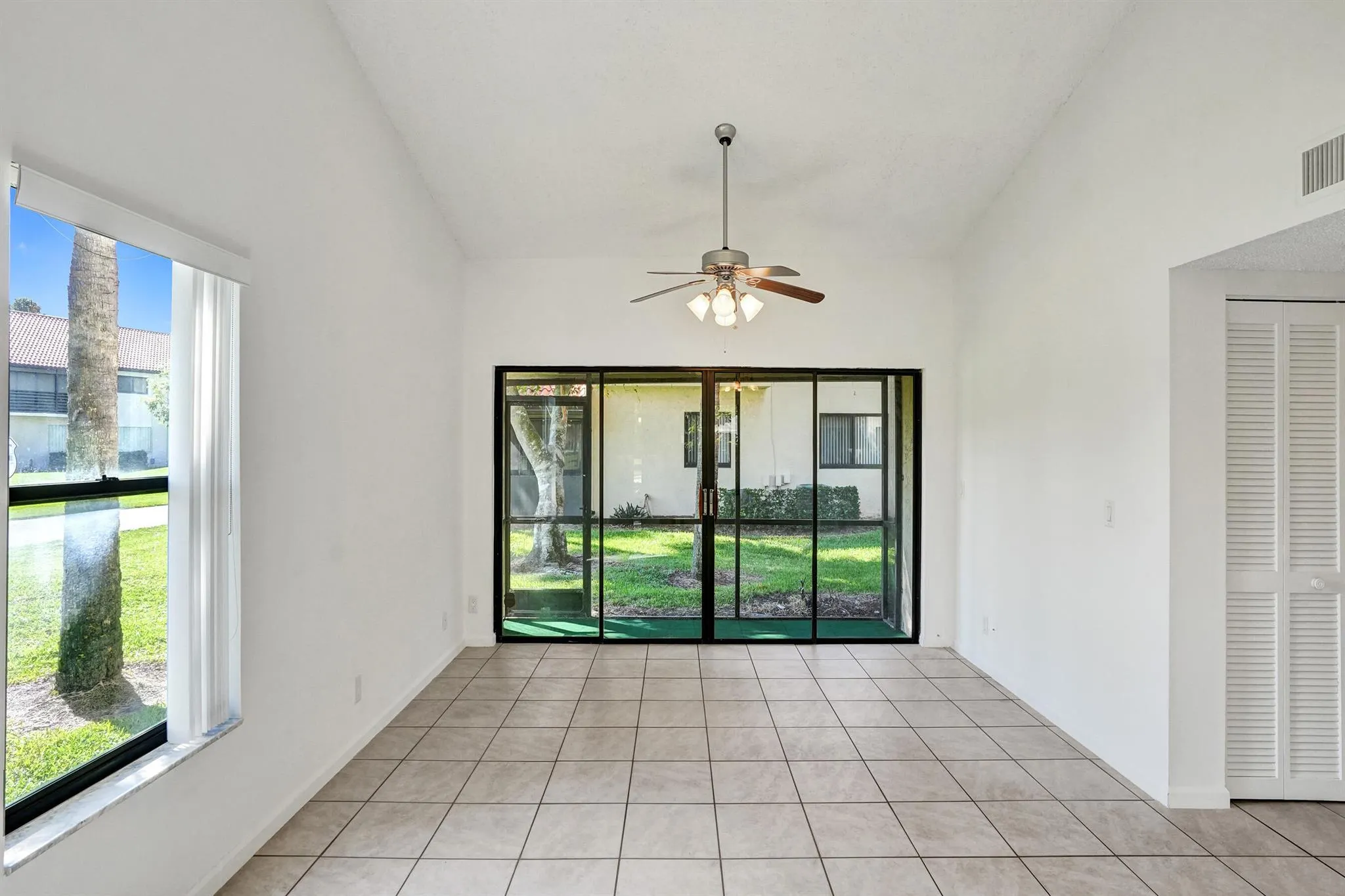 12 Via De Casas Sur, #101