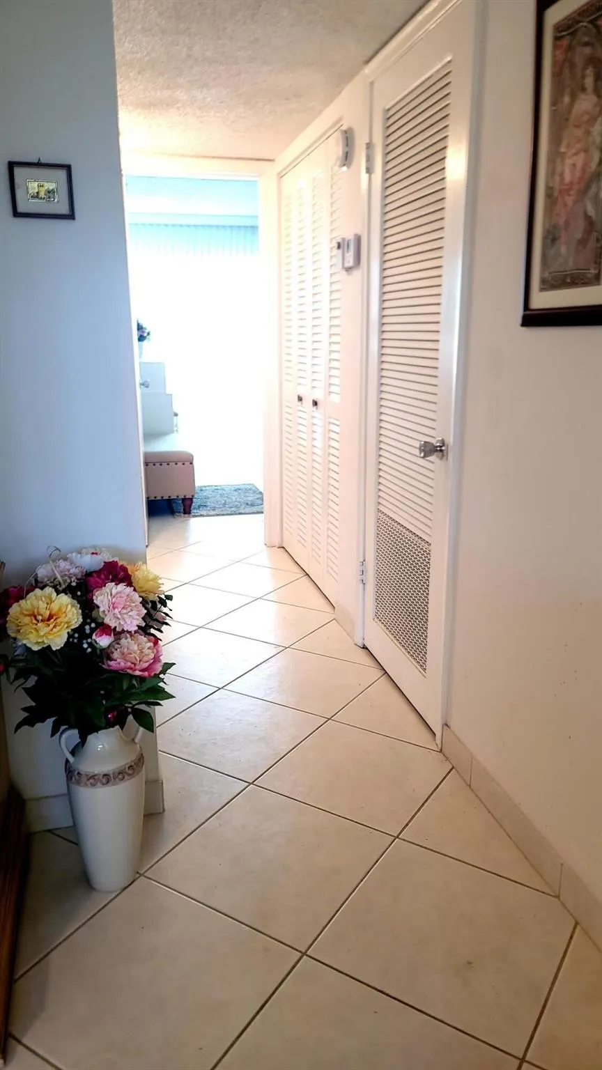 209 Greenbrier A