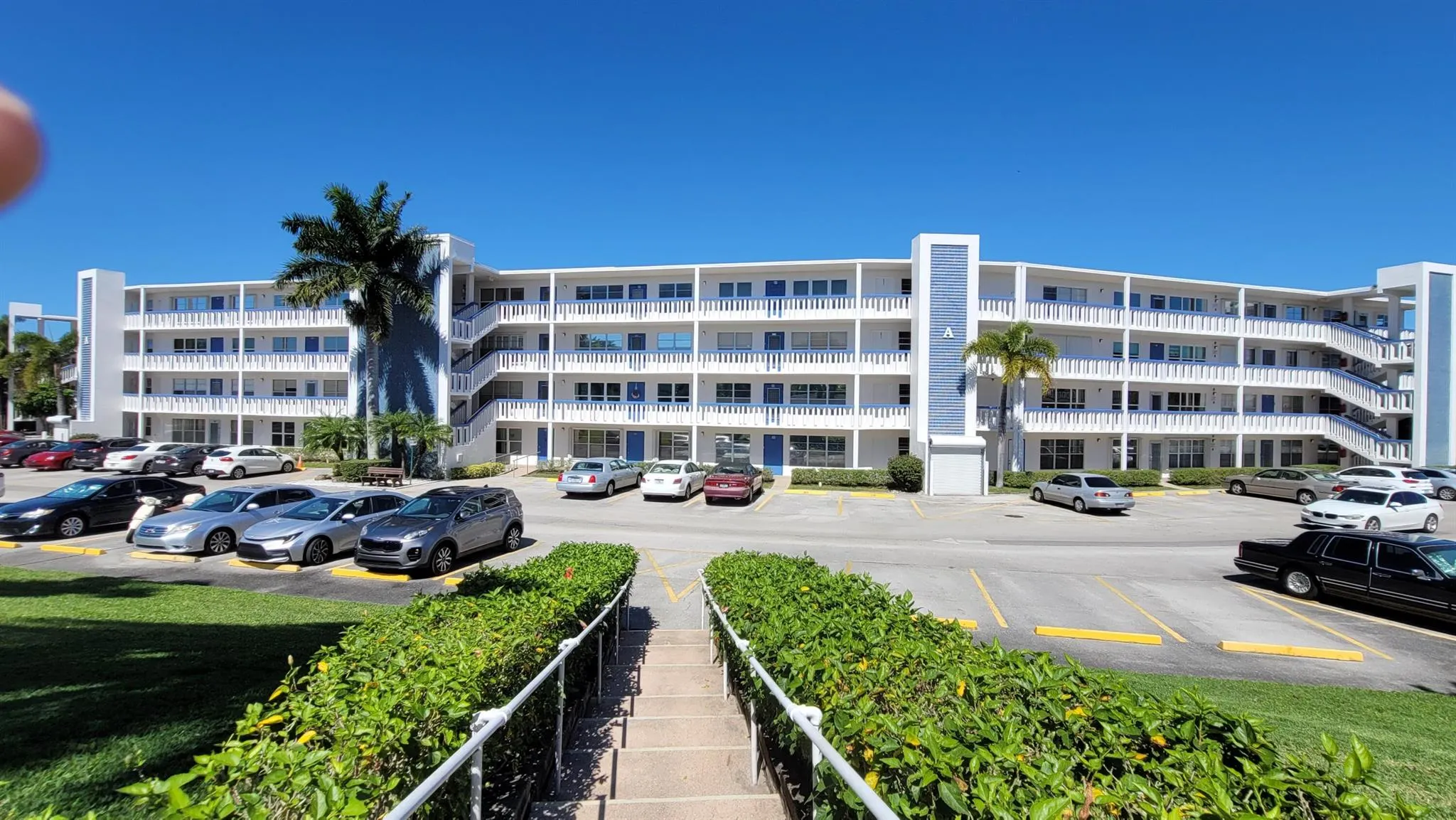 209 Greenbrier A