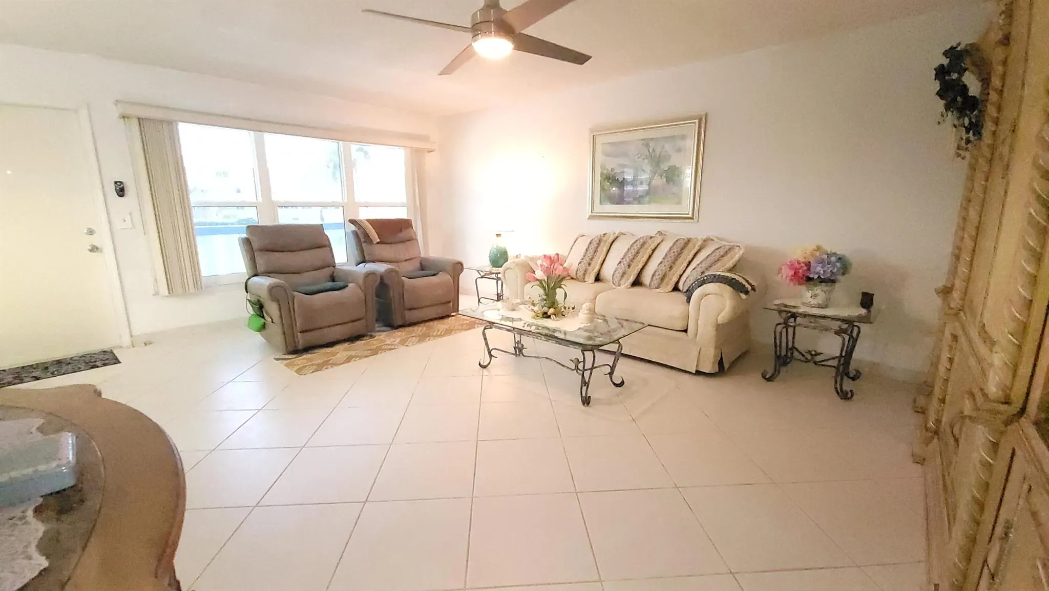 209 Greenbrier A