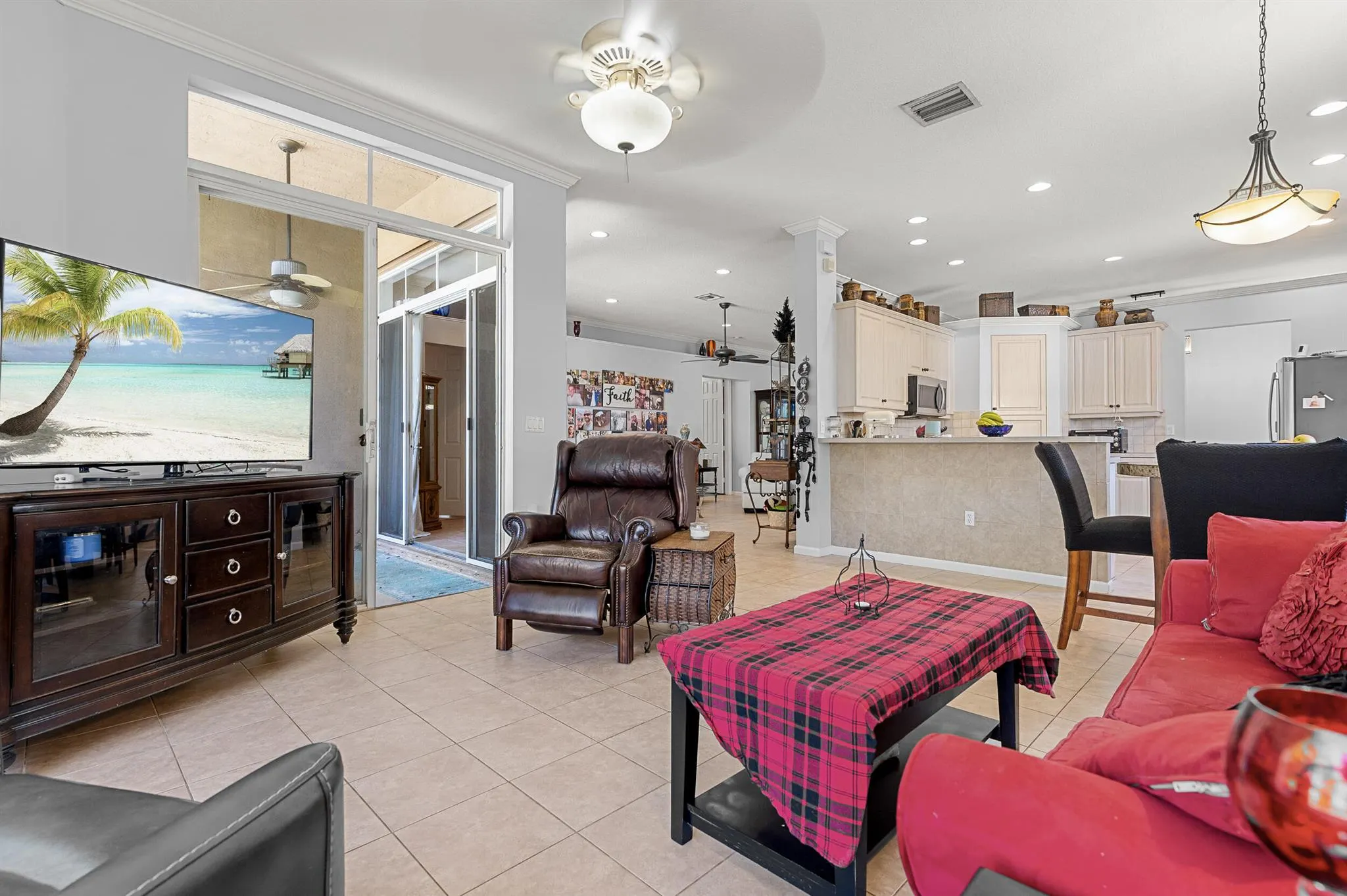 2111 2111 Bellcrest Ct, Royal Palm Court