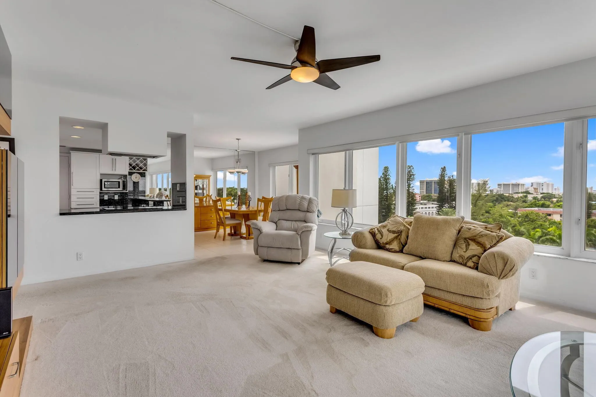 701 E Camino Real, #8f