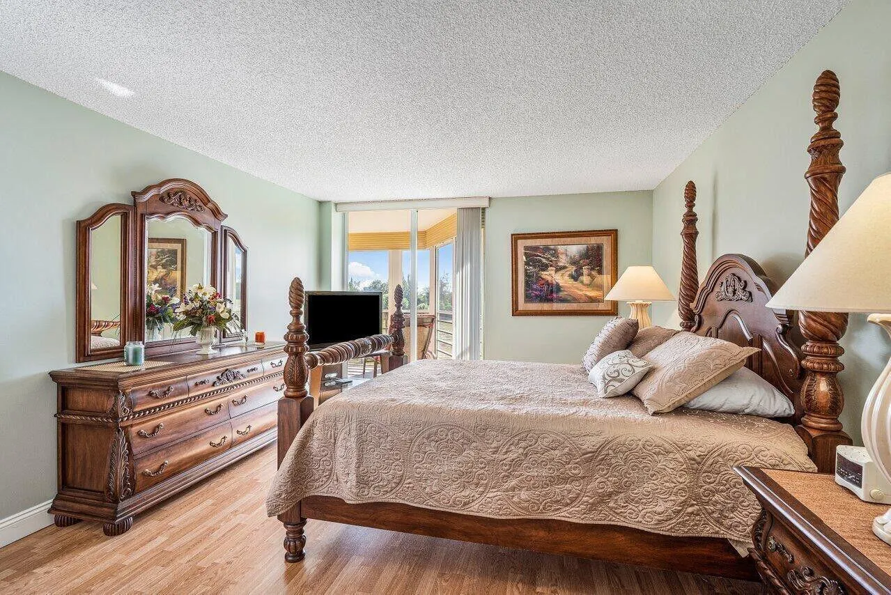 6200 NW 2nd Avenue, #415