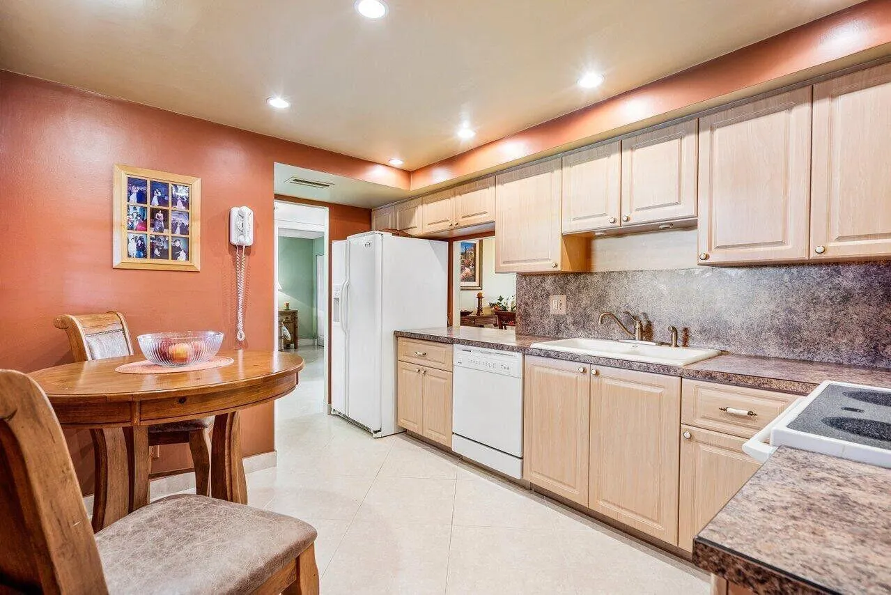 6200 NW 2nd Avenue, #415